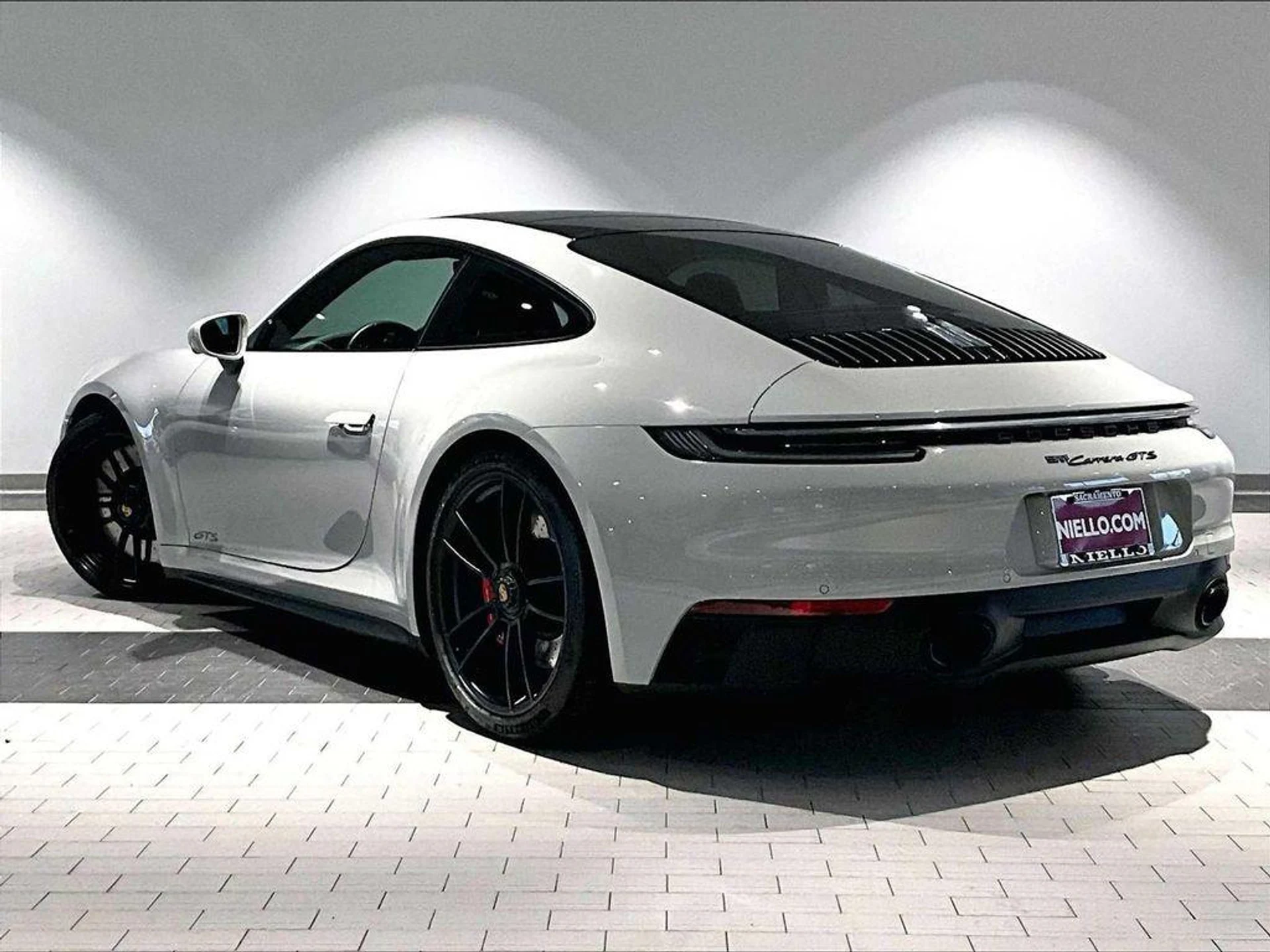 mph002_2620414543_ES_Ykc_W_Evobjpw_STA_7f_Qx7_STJ_6g_E_287cff9341