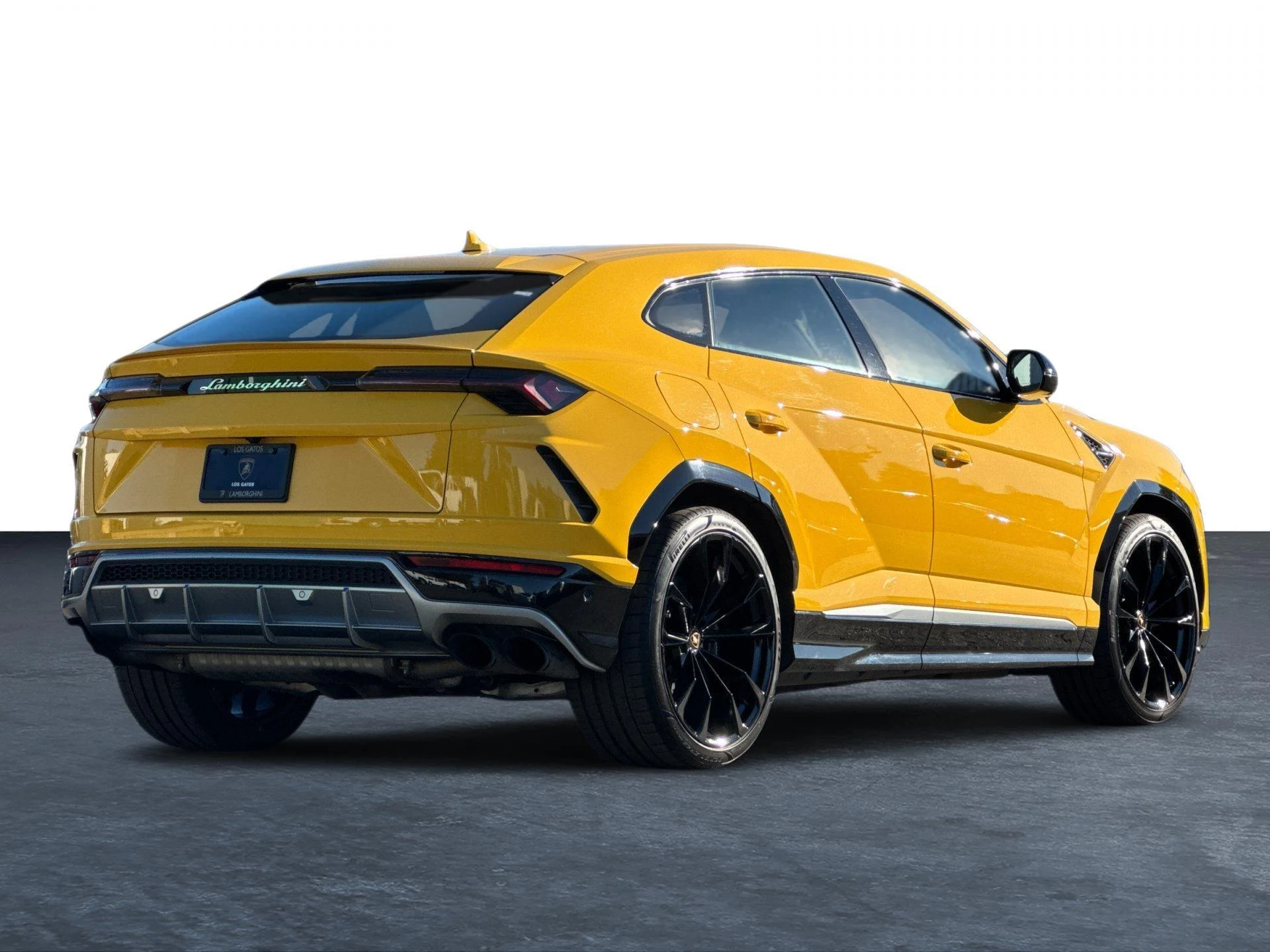 mph002_2622105316_Used_2019_Lamborghini_Urus_Selezione_CPO_1768403561_344cd2aced