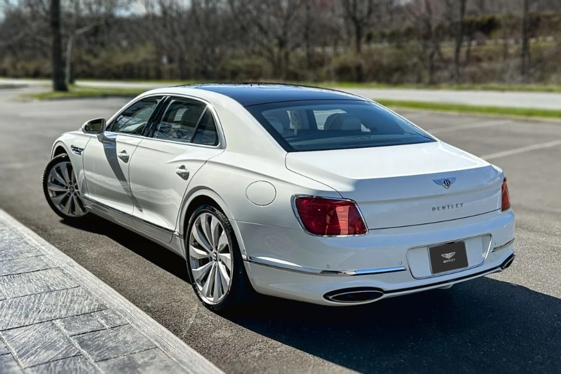 mph002_2637526147_New_2026_Bentley_Flying_Spur_1776258247_61116c1c3f