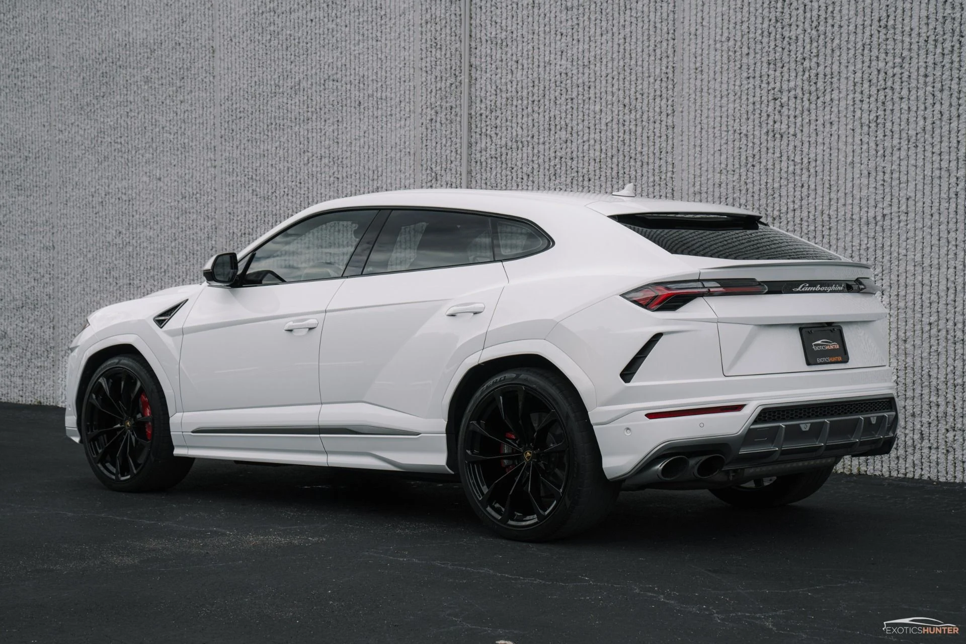 mph002_2651352630_Used_2021_Lamborghini_Urus_1762815107_dfc3912932