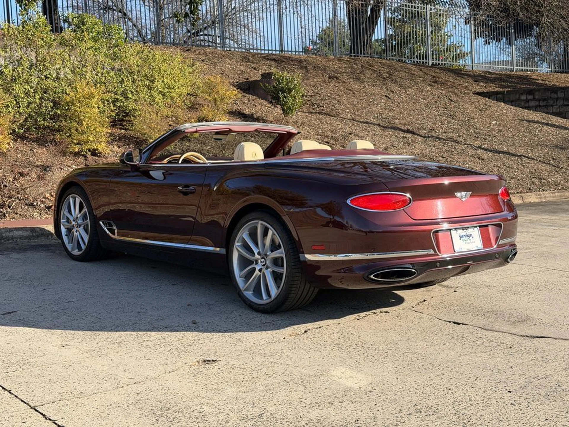 mph002_2660741289_429626034c4941dcb0d1c94f76a746ae_1080f8ba52