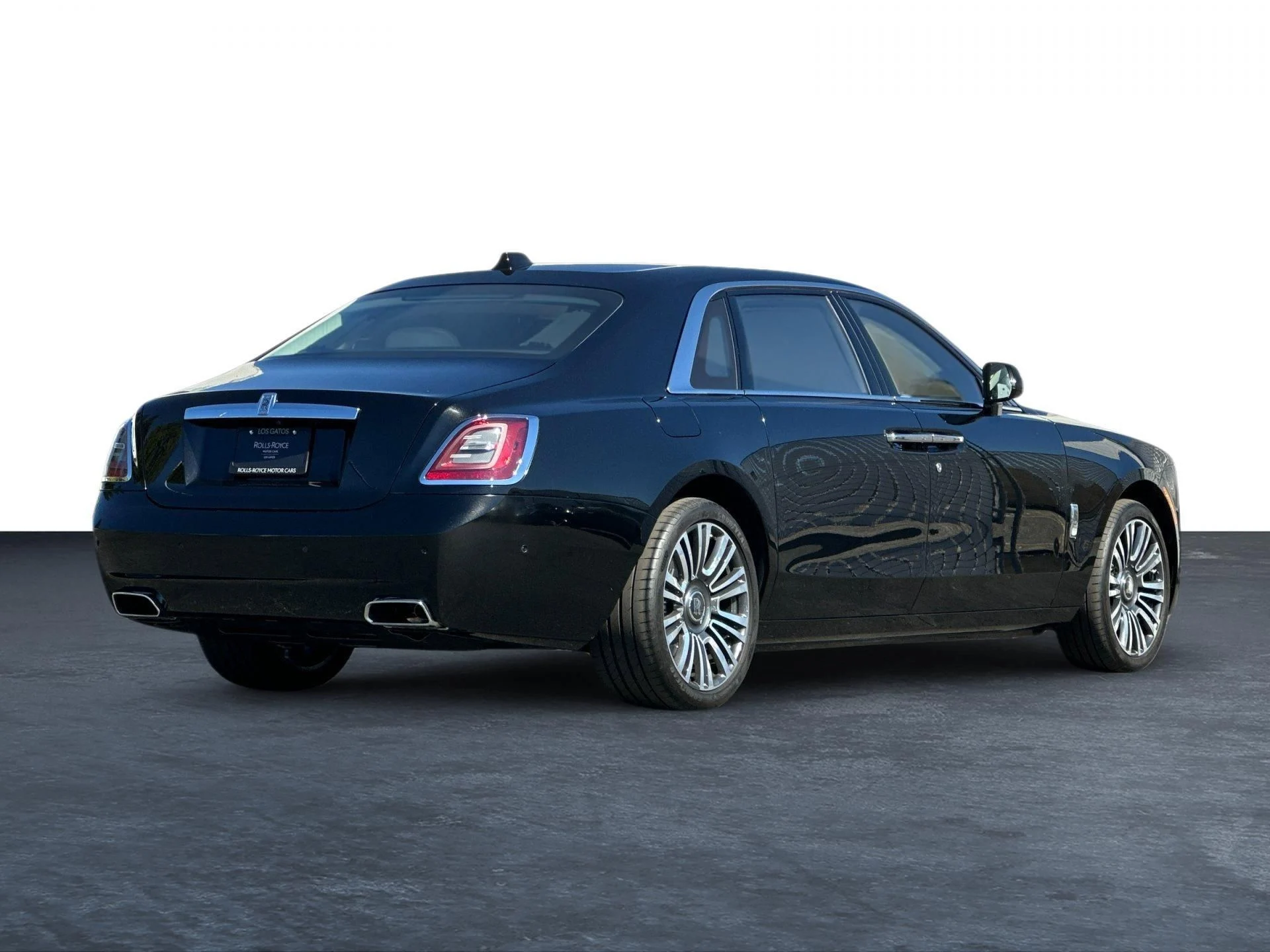 mph002_266495371_Used_2023_Rolls_Royce_Ghost_EWB_1792147625_a72be23ba7