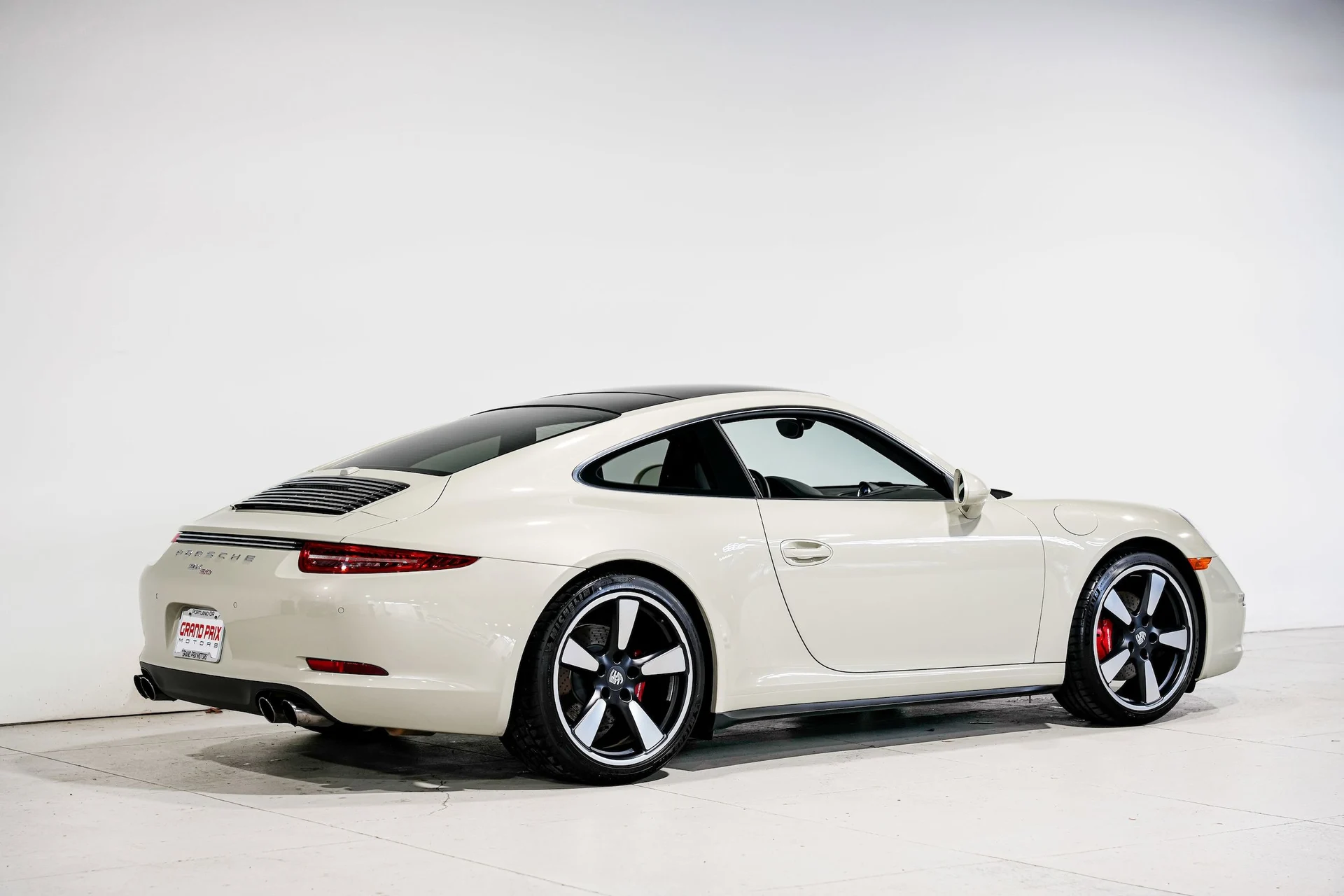 mph002_2683134952_d43264872ba174cf6449e4ef4587d720x_275178da2e