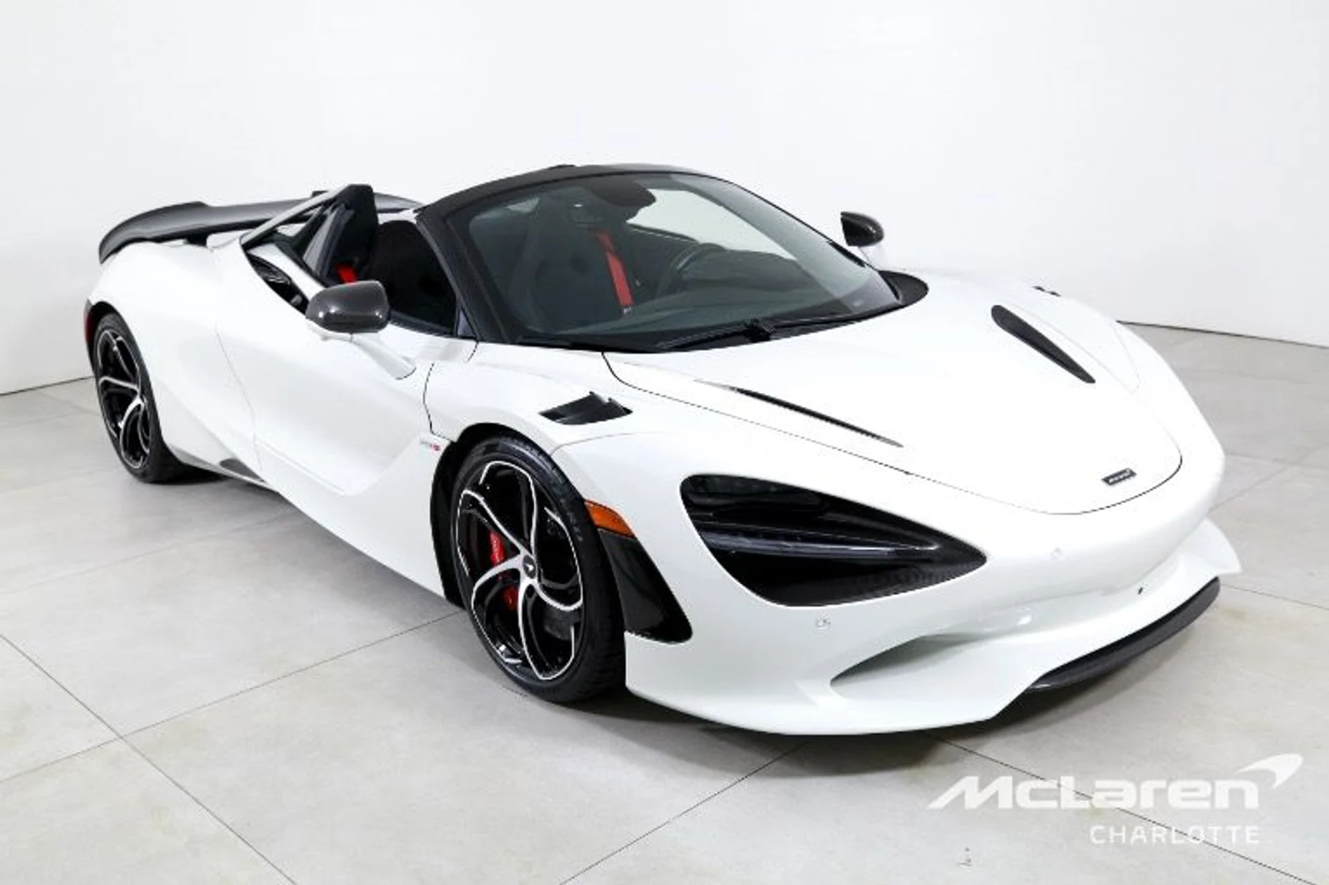 mph002_268984296_Used_2024_Mc_Laren_750_S_Spider_860576a16e