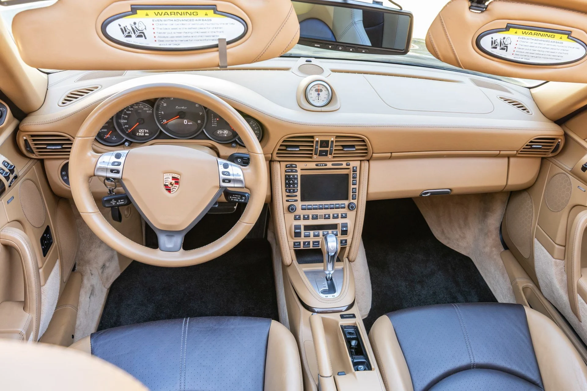 mph002_2697152009_4388ec2b5e75c10b93622be77bc4de93x_037e622716