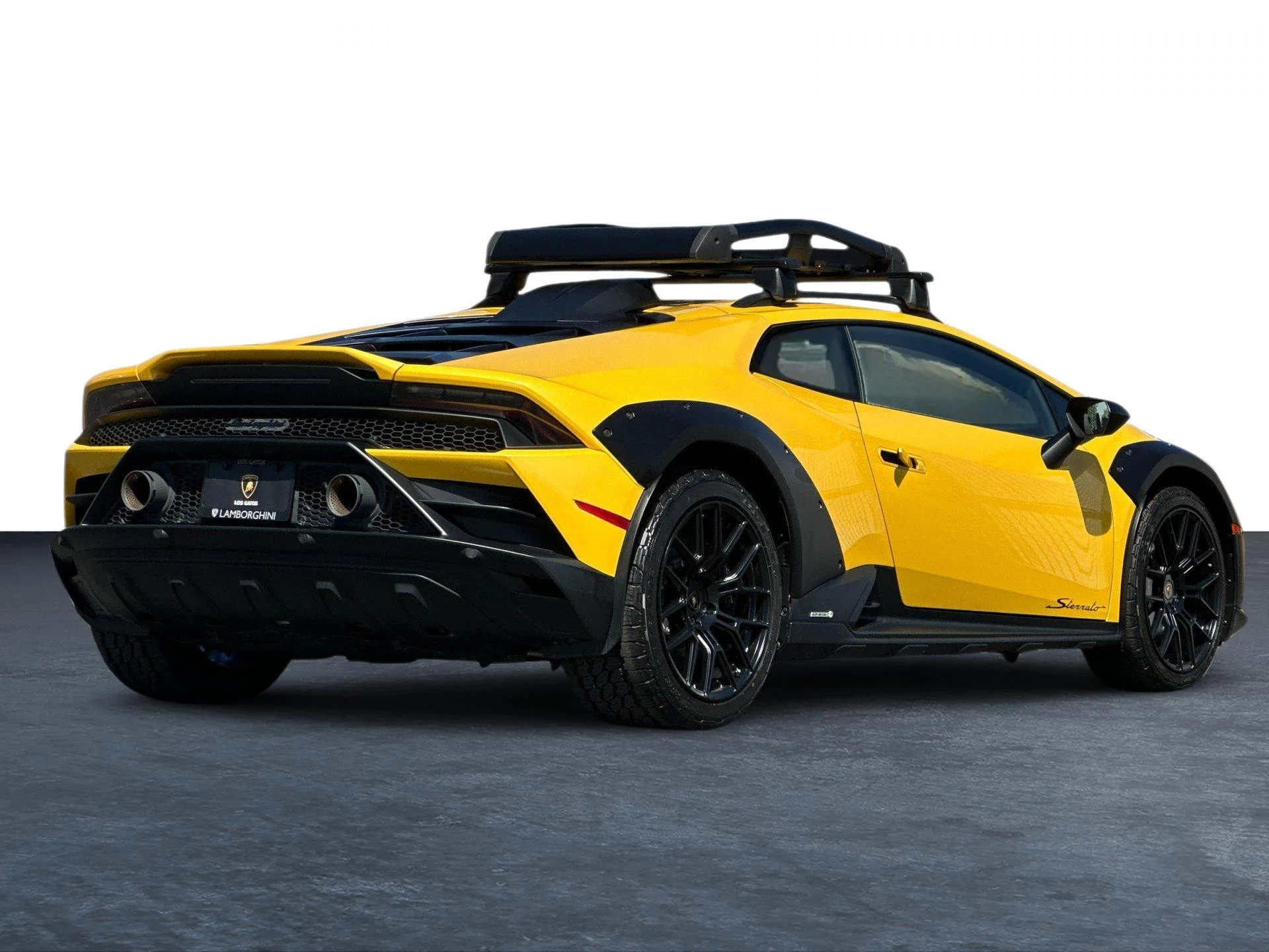 mph002_2703694009_Used_2023_Lamborghini_Huracan_Sterrato_Base_1747423526_679ac0cf34