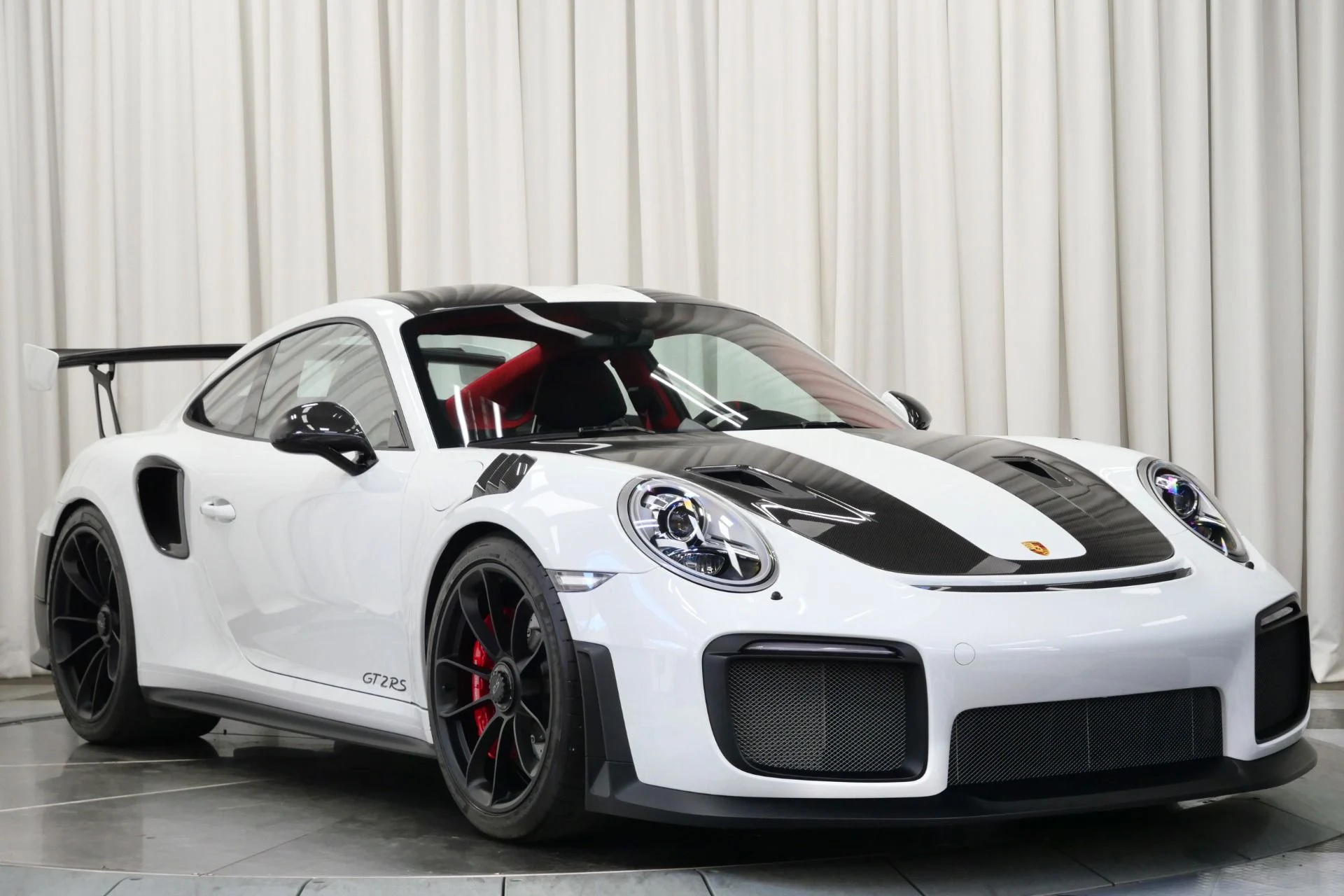 mph002_2706026866_Used_2018_Porsche_911_GT_2_RS_Weissach_1756311702_2423825e86