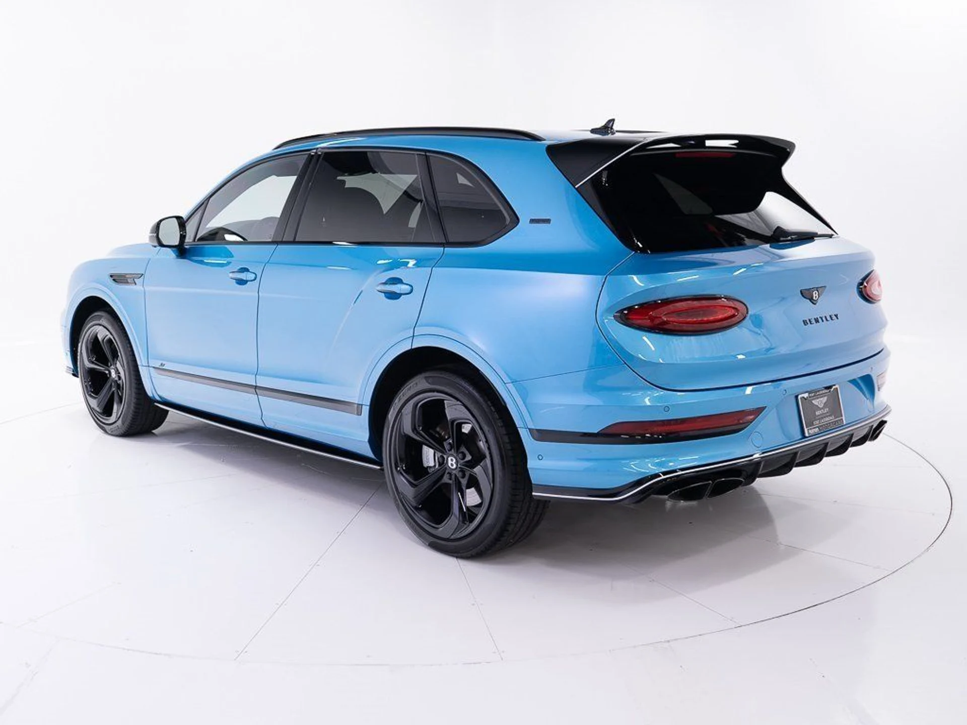 mph002_2715211656_80c3d93f92f7faedeecc86ec75eb0361_94b97bbbc7