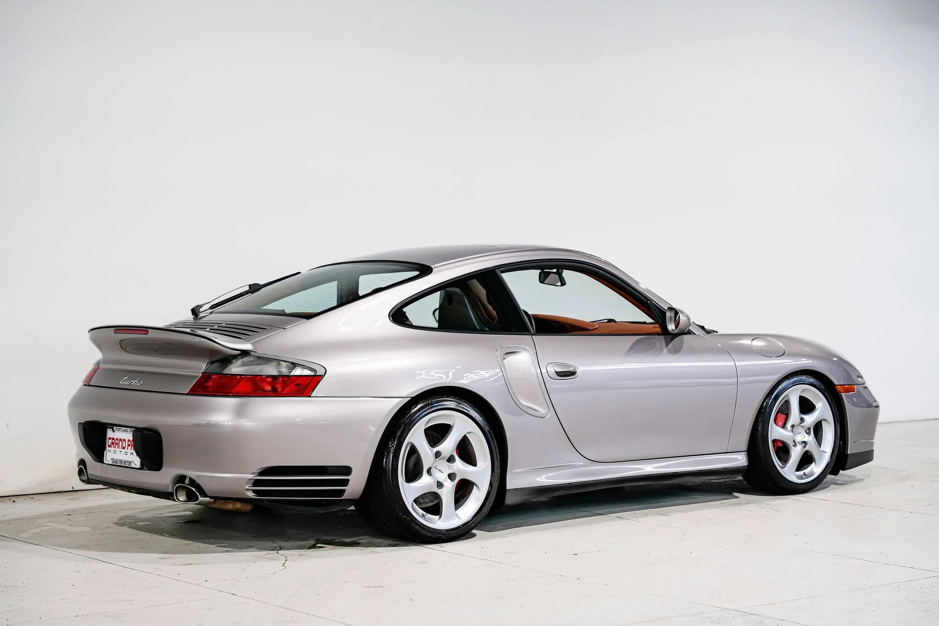 mph002_2718489827_ec784334d8ef2a1be4c75fc9a1d0ee51x_9e231b4882