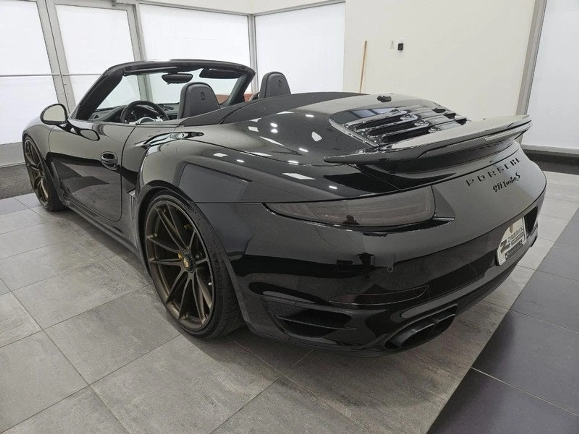 mph002_2733607911_3_cb3468696c