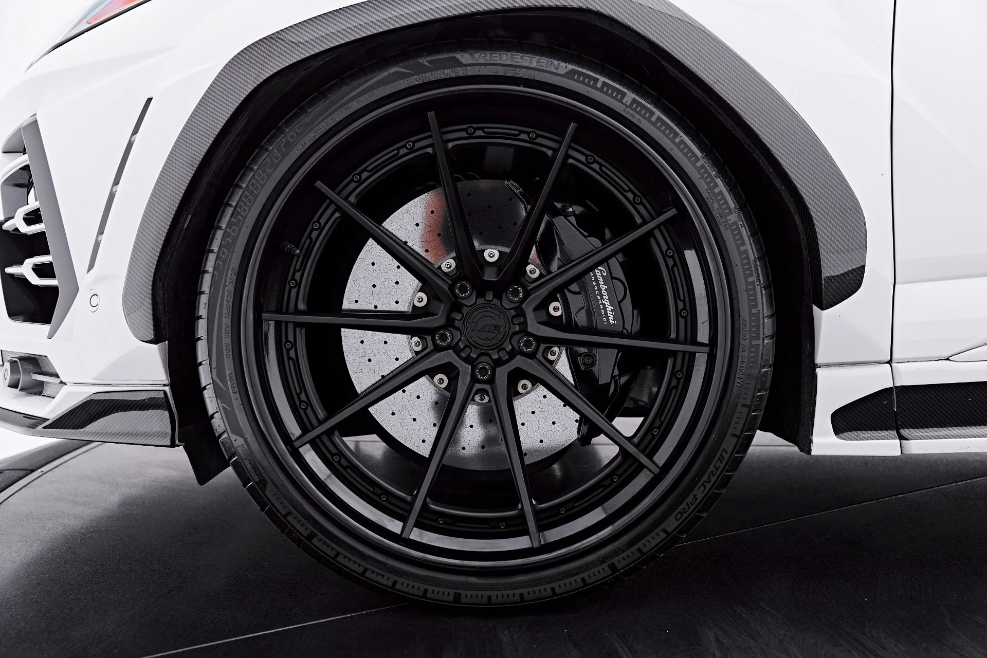 mph002_2736093091_Used_2021_Lamborghini_Urus_1787967030_3fdfa8890a