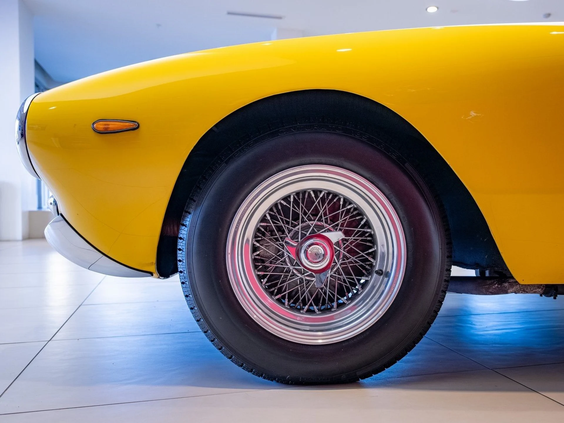 mph002_2739590194_3_7e4950a485