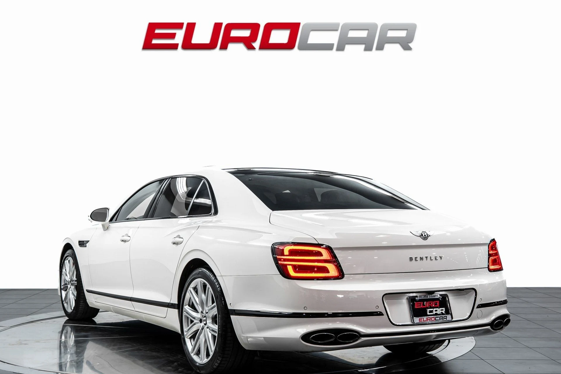 mph002_27398484_image_3_3ef574af42