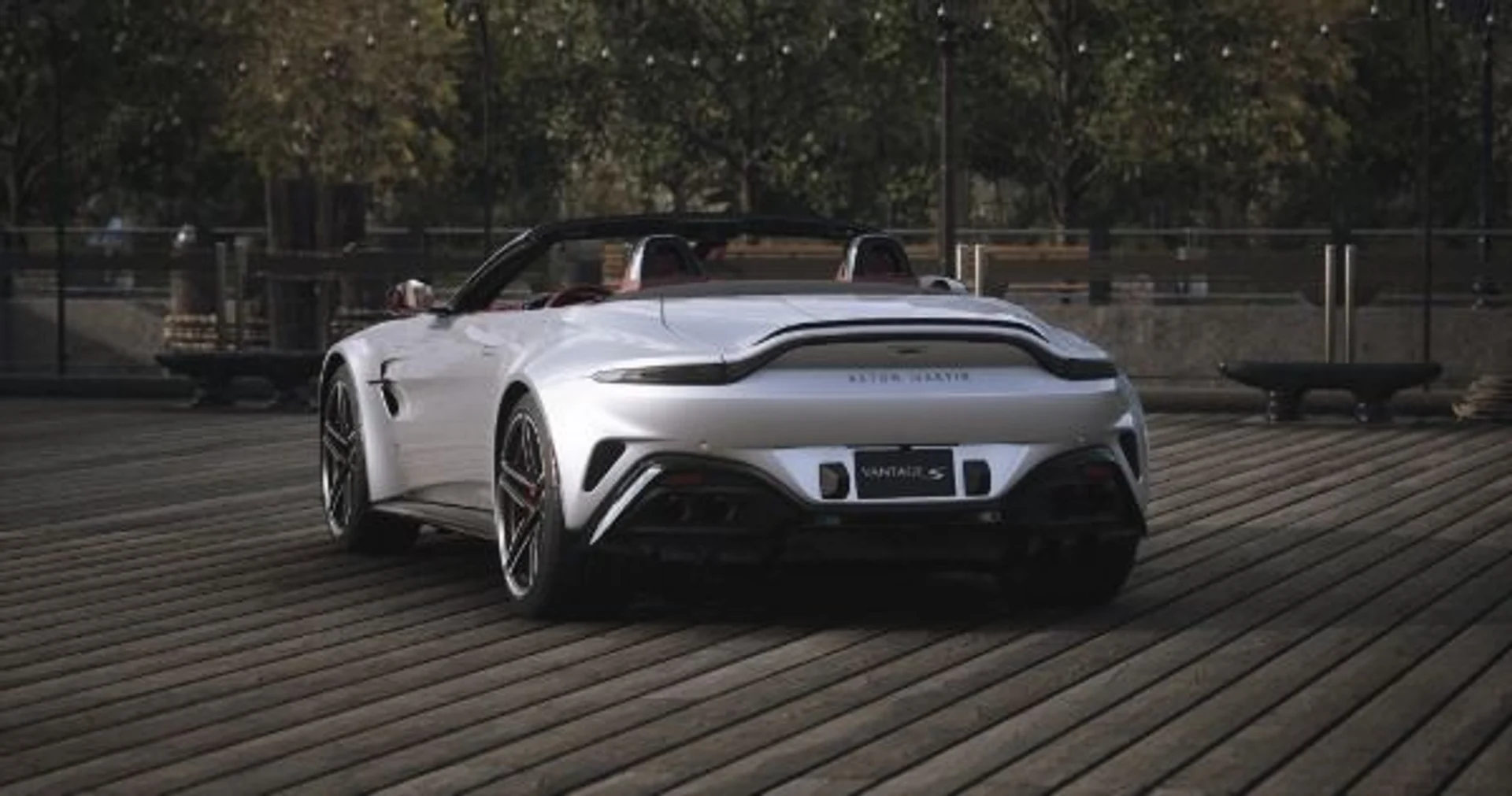 mph002_2741981668_New_2026_Aston_Martin_Vantage_S_Roadster_In_Transit_5fb9975564