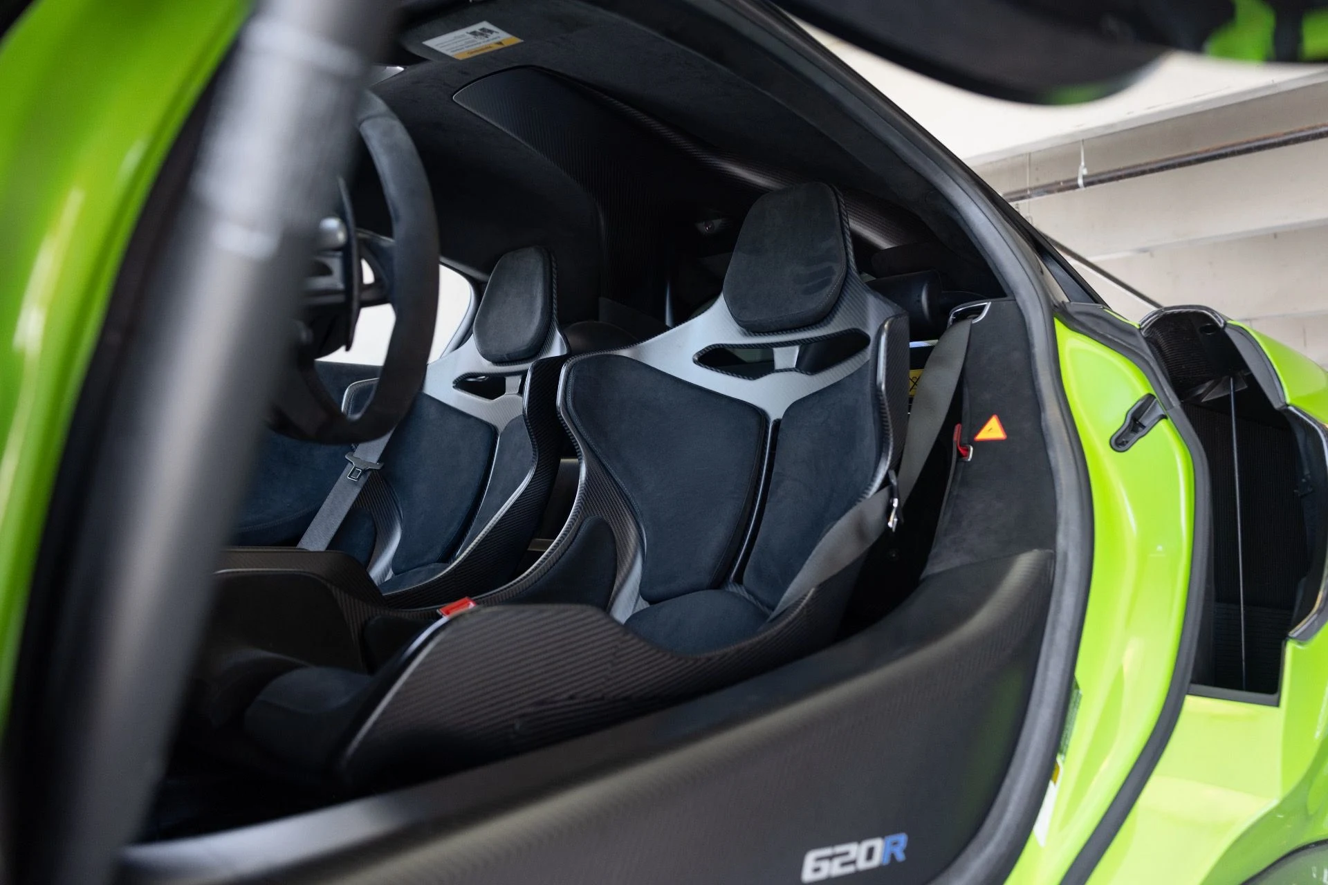 mph002_275766316_Used_2020_Mc_Laren_620_R_1783549747_ce6d4a8b33
