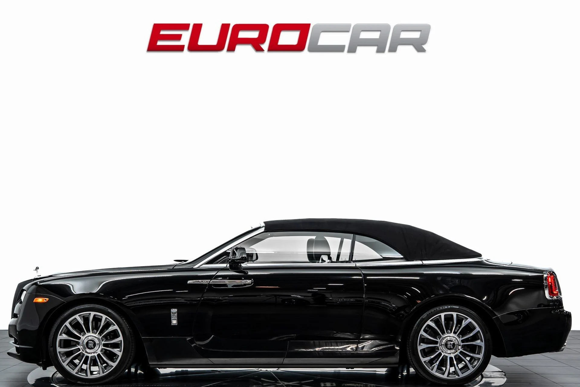 mph002_2758528883_image_3_5f1ac7b462