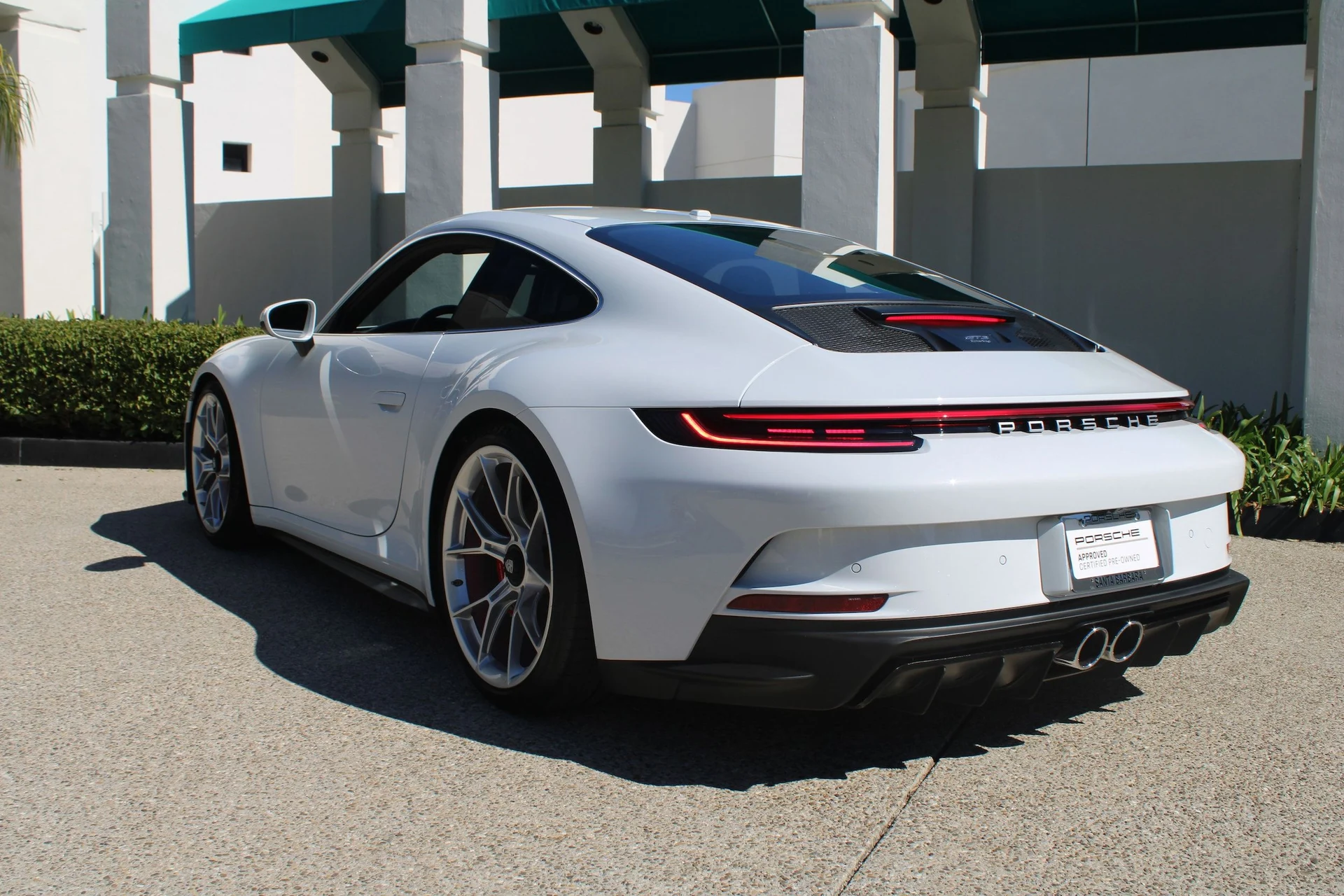 mph002_2758771213_a22b7f4087321f8d69bd7be3eaf45f19x_37efb366b3