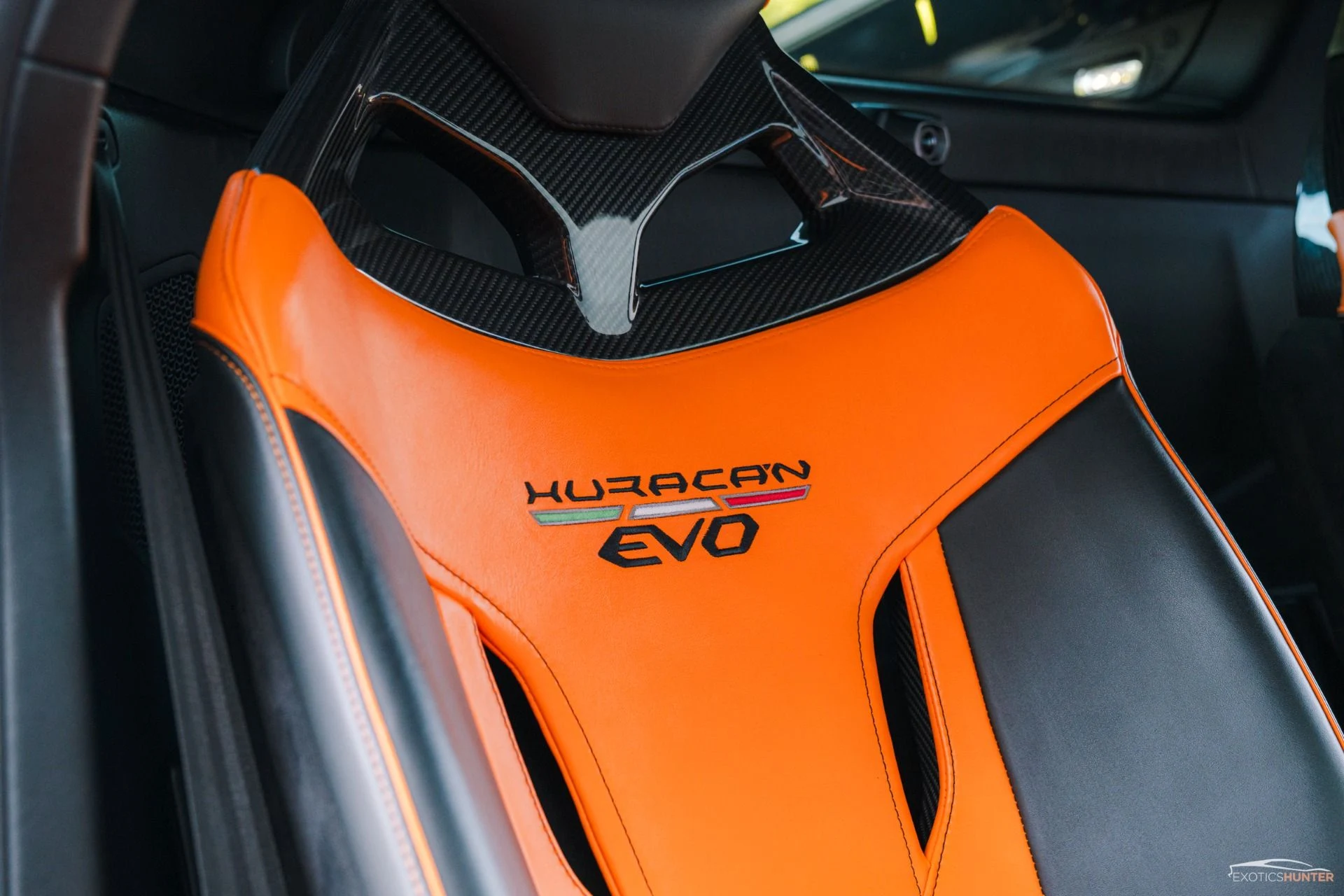 mph002_2763291309_Used_2020_Lamborghini_Huracan_EVO_Blu_Aegeus_Matte_Paint_w_Orange_Leather_Sensonum_Audio_1781046244_f2ff6cd78b