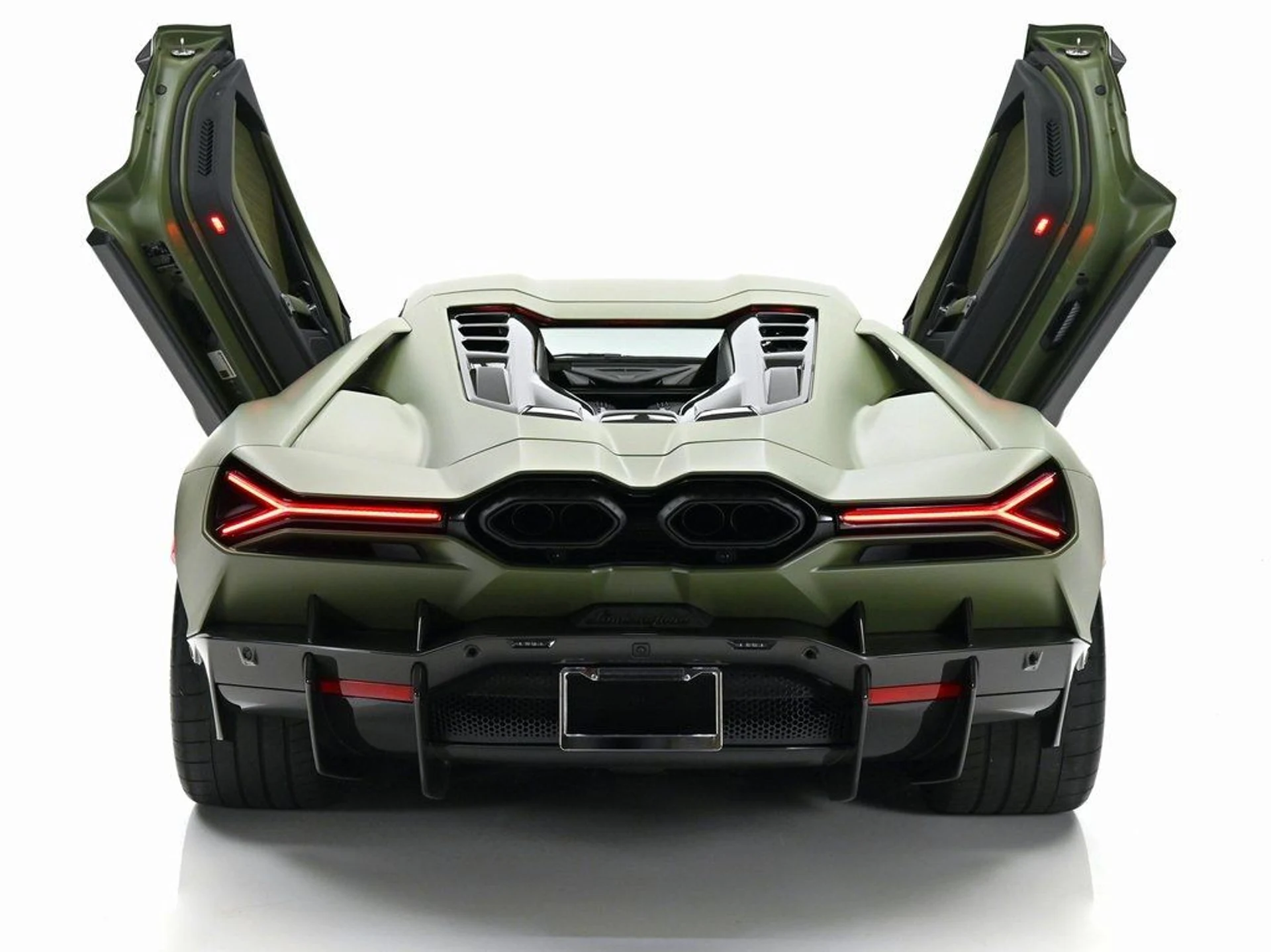 mph002_2765918440_ae9f0608bedca44fa6272548a878616f_5da03e8cd6