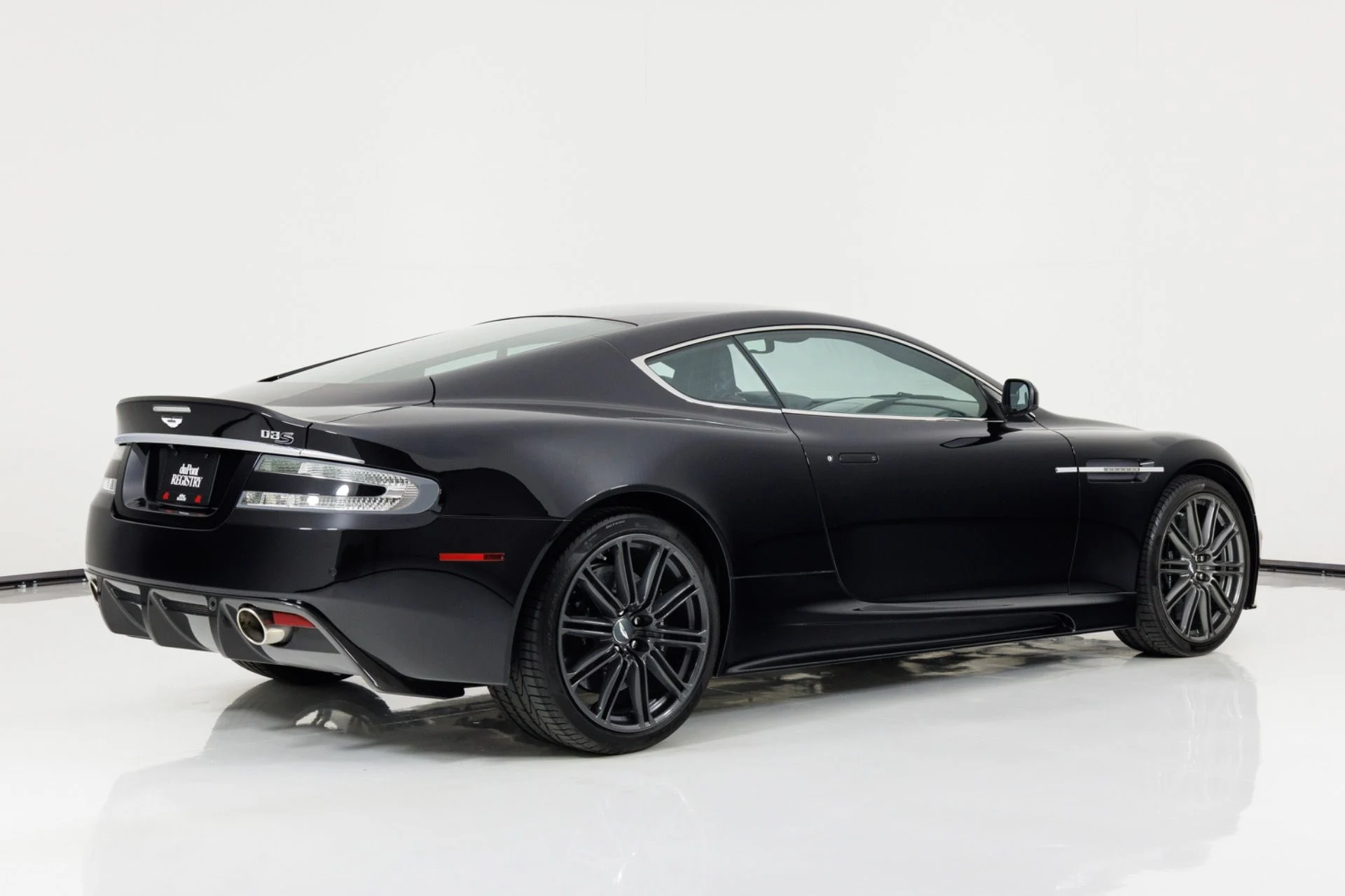mph002_2767625427_Used_2009_Aston_Martin_DBS_V12_Manual_1785525184_532ec69370