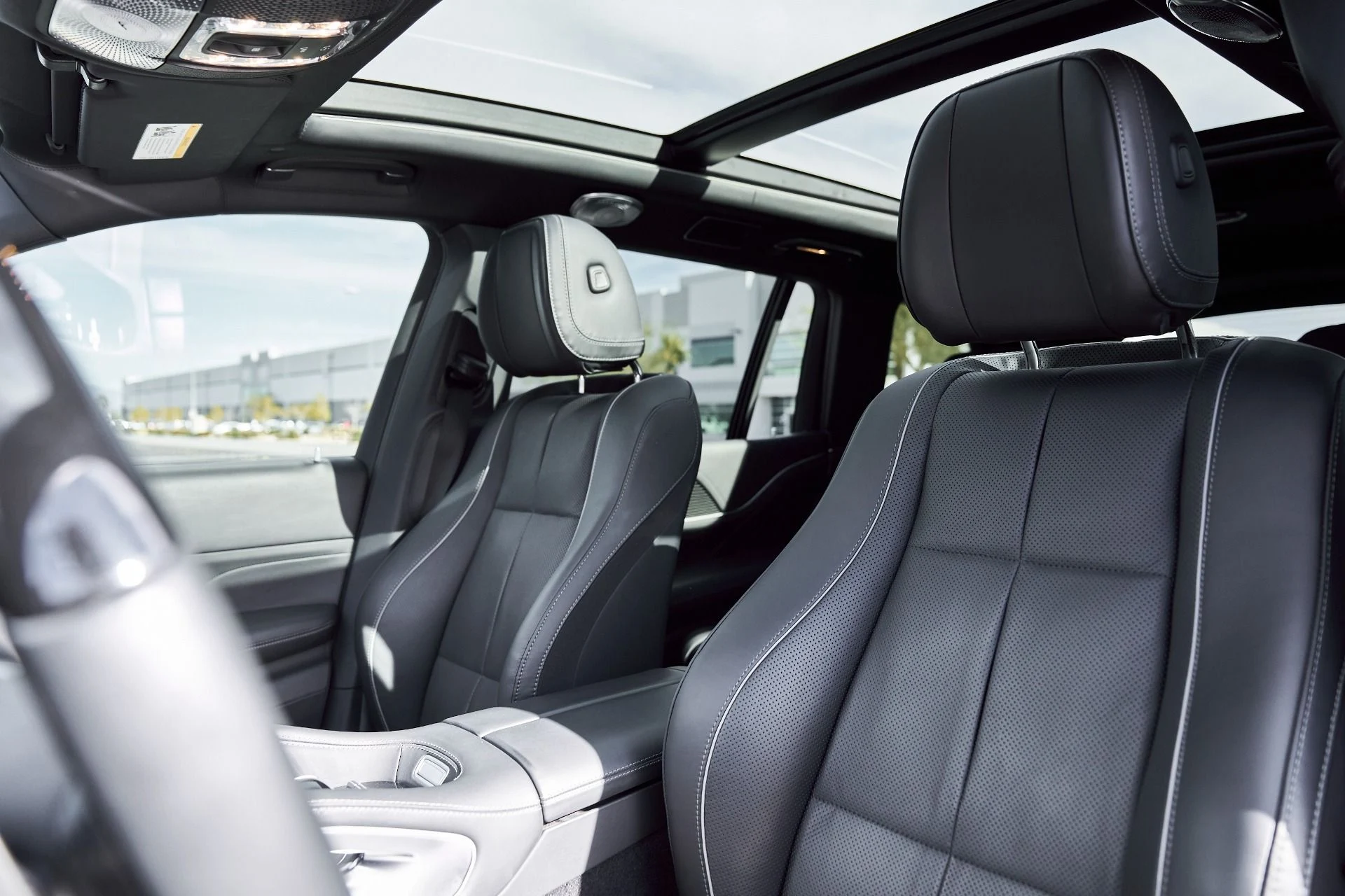 mph002_2767650250_Used_2021_Mercedes_Benz_GLS_Maybach_GLS_600_1768358324_355985840c