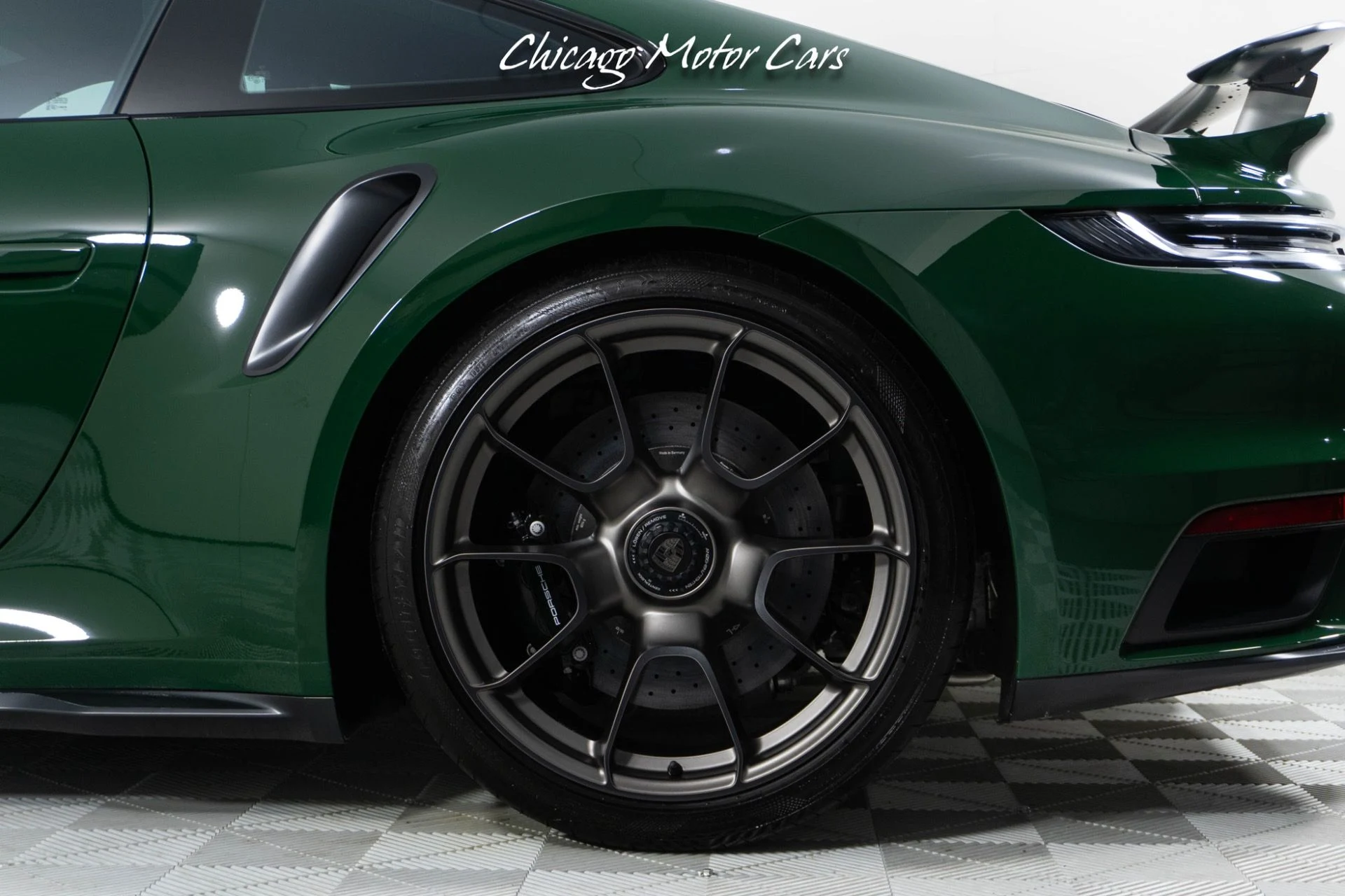 mph002_2774051482_13066_p3_l_2e11a22dd4