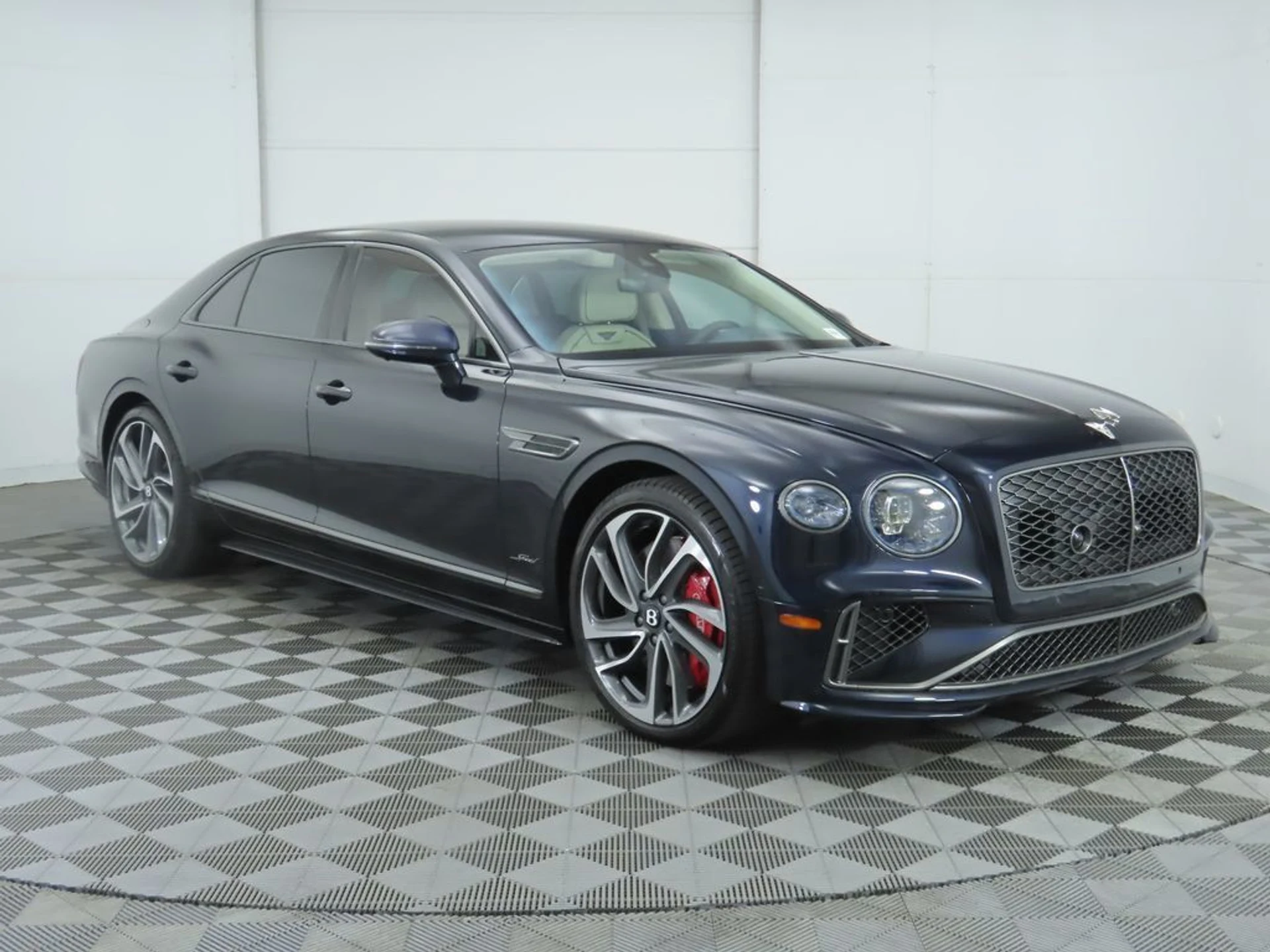 mph002_2782477310_new_2025_bentley_flying_spur_speedsedan_8119_22891451_3_1024_d90a4b3635