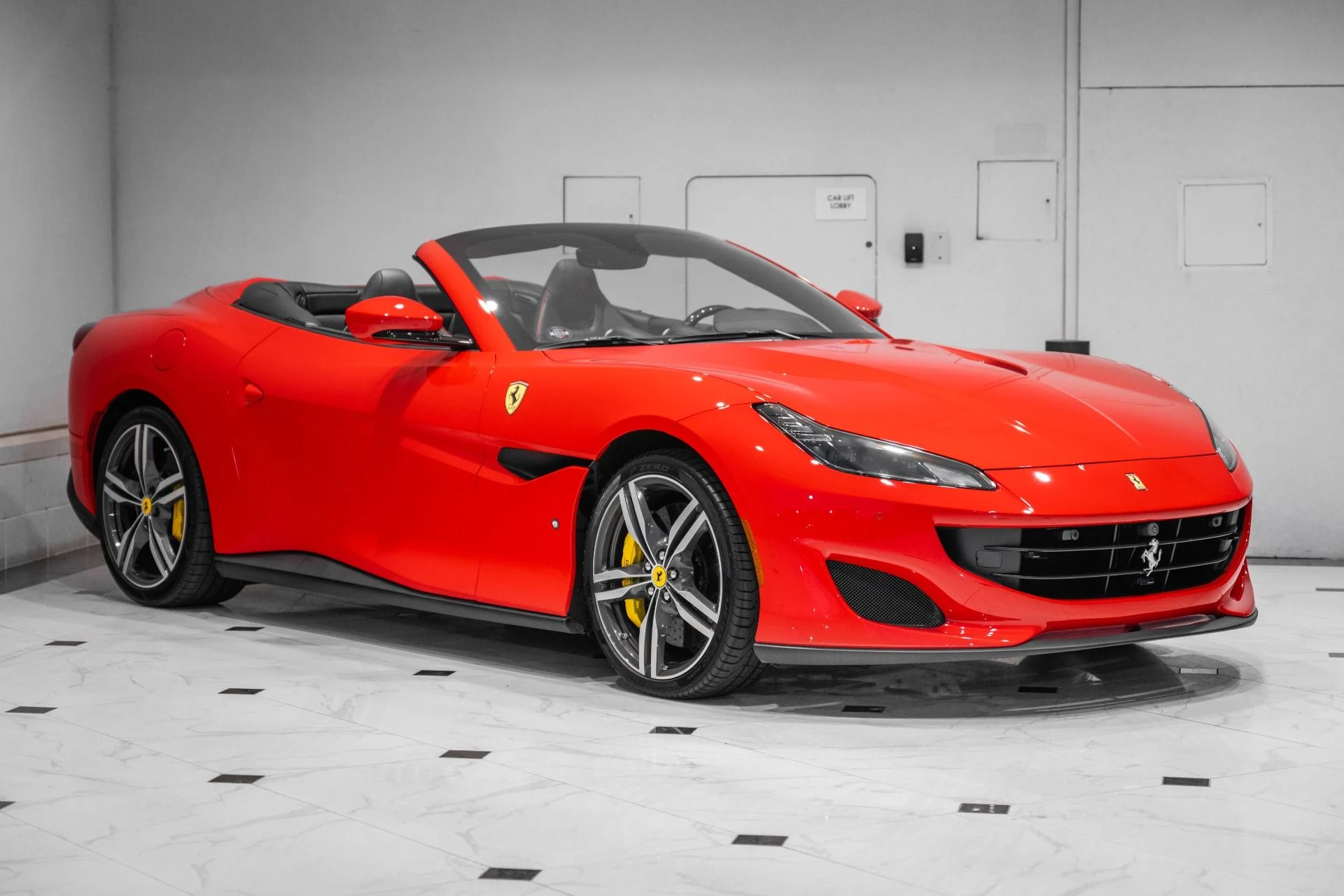 mph002_2783031535_Used_2019_Ferrari_Portofino_1780718300_58f1fec10e