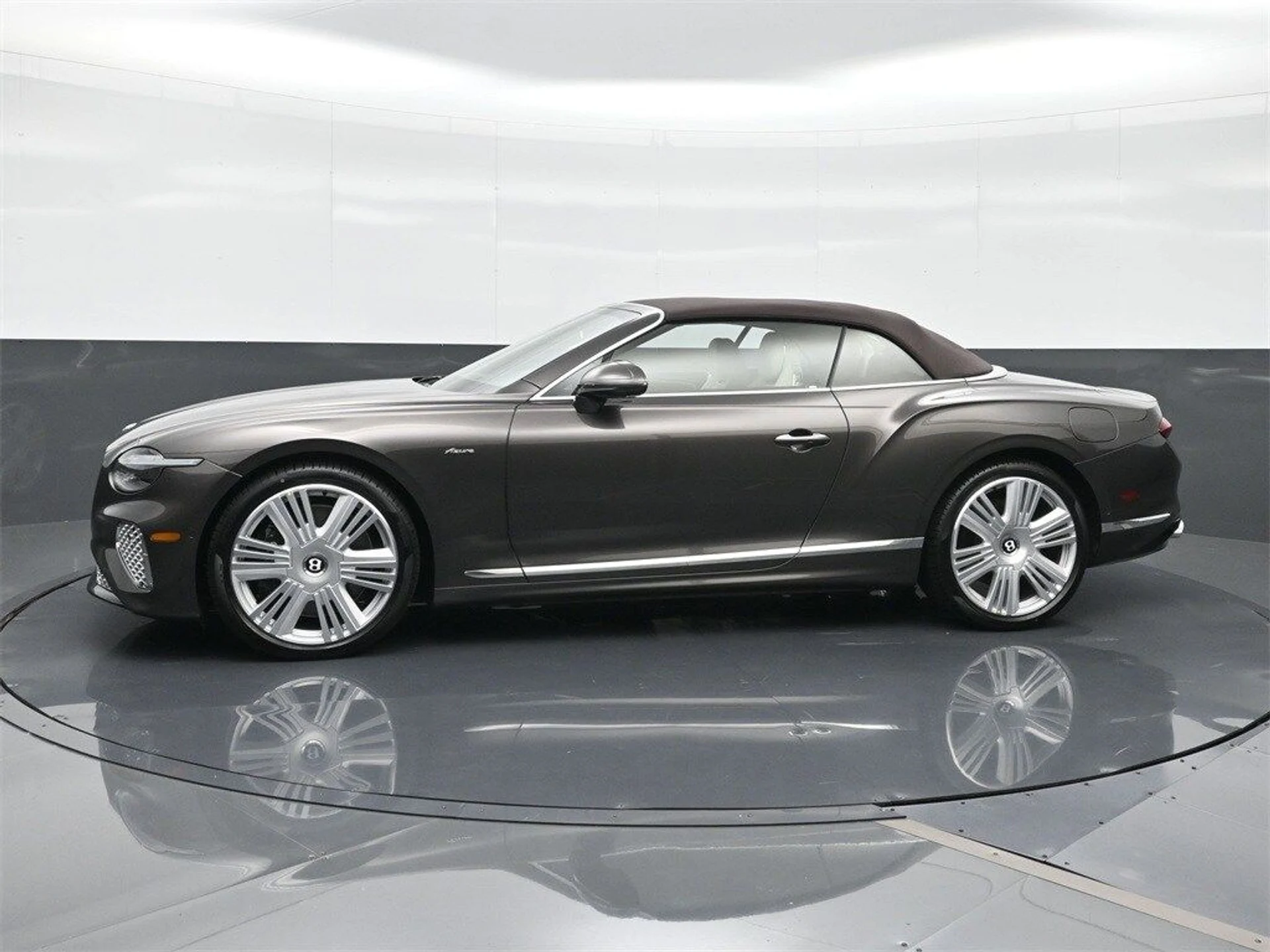 mph002_2797857429_e75fc66ba722b738a7d4ded0e97e9b62x_e9a804f44f