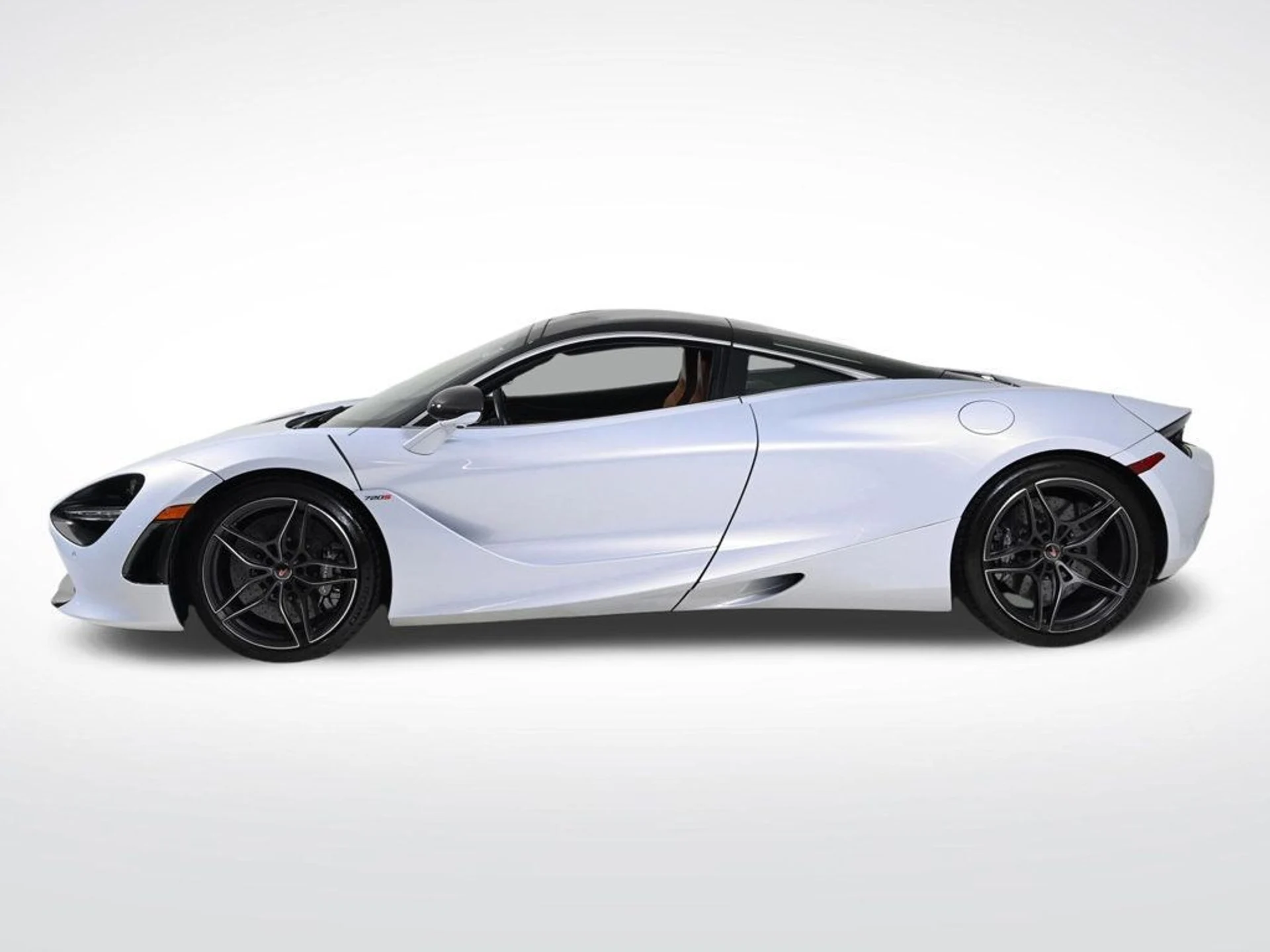 mph002_2801665950_used_2018_mclaren_720s_luxury_11350_22954018_2_1024_f475093e0a