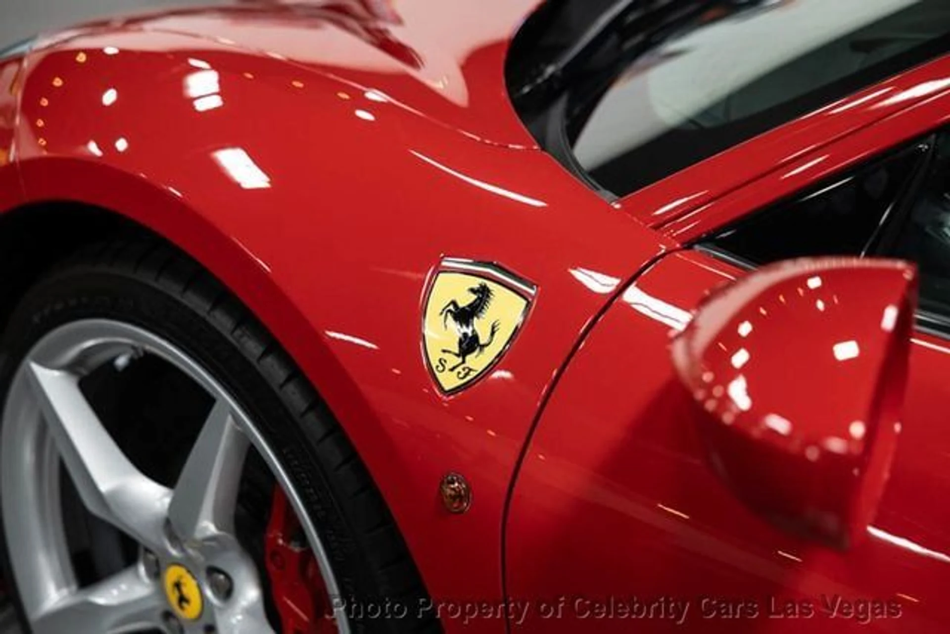 mph002_280464395_used_2016_ferrari_488_gtb_2drcoupe_9707_23063335_7_640_9eab444779