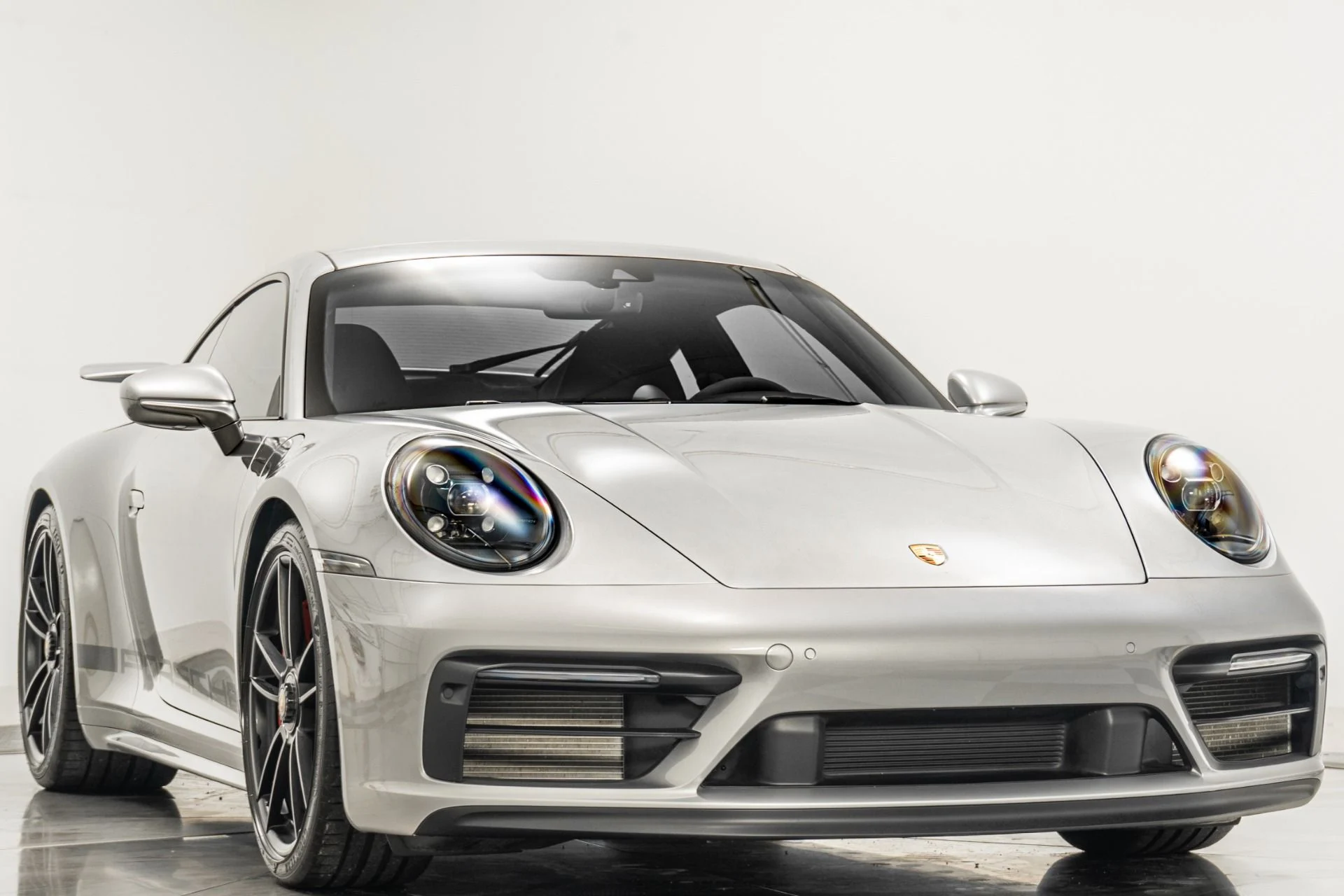 mph002_2809806932_Used_2022_Porsche_911_Carrera_4_GTS_1761075879_c7a46cc2e6