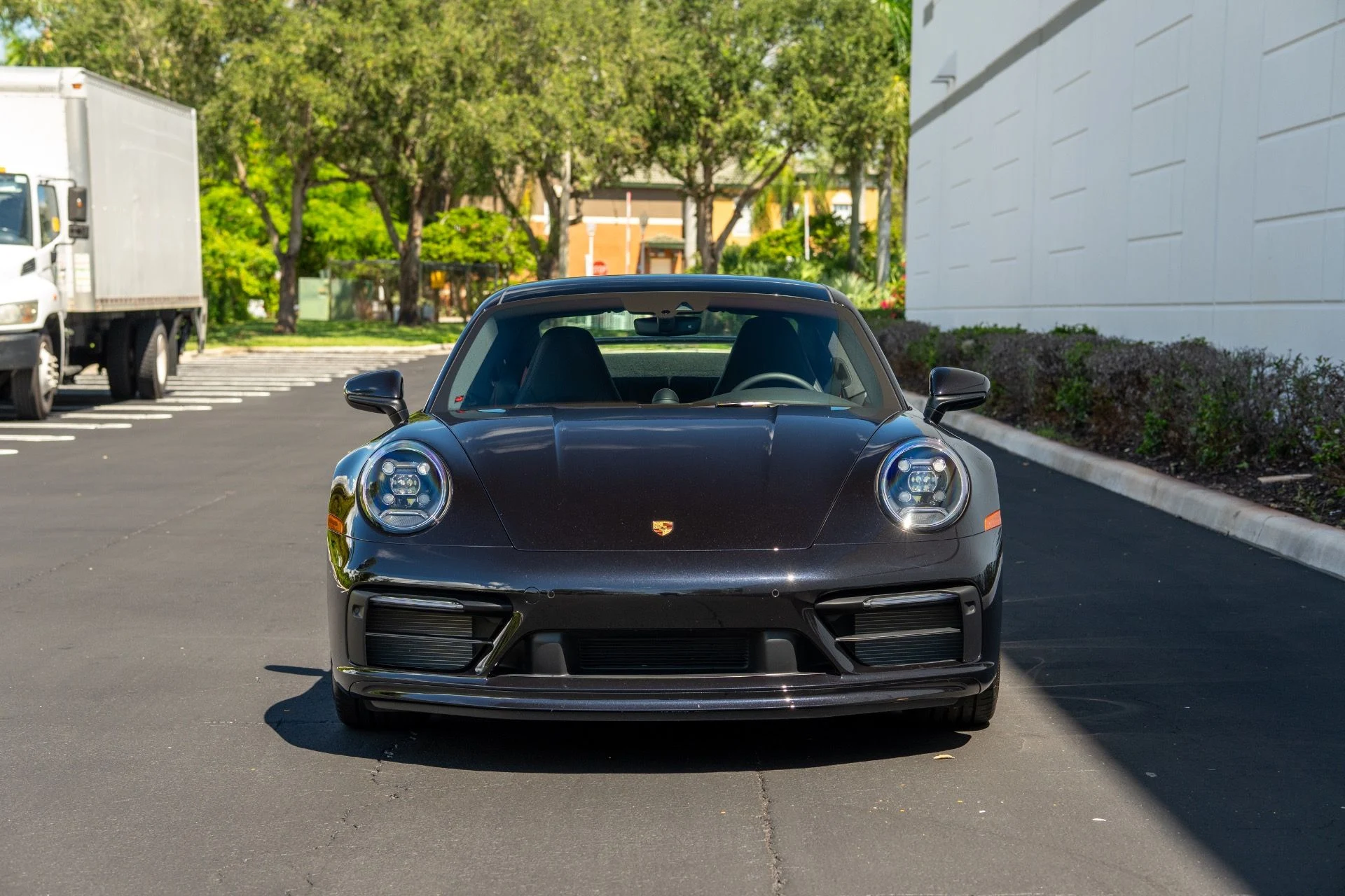 mph002_2812067052_Used_2024_Porsche_911_Carrera_4_S_1758921760_5565f83047