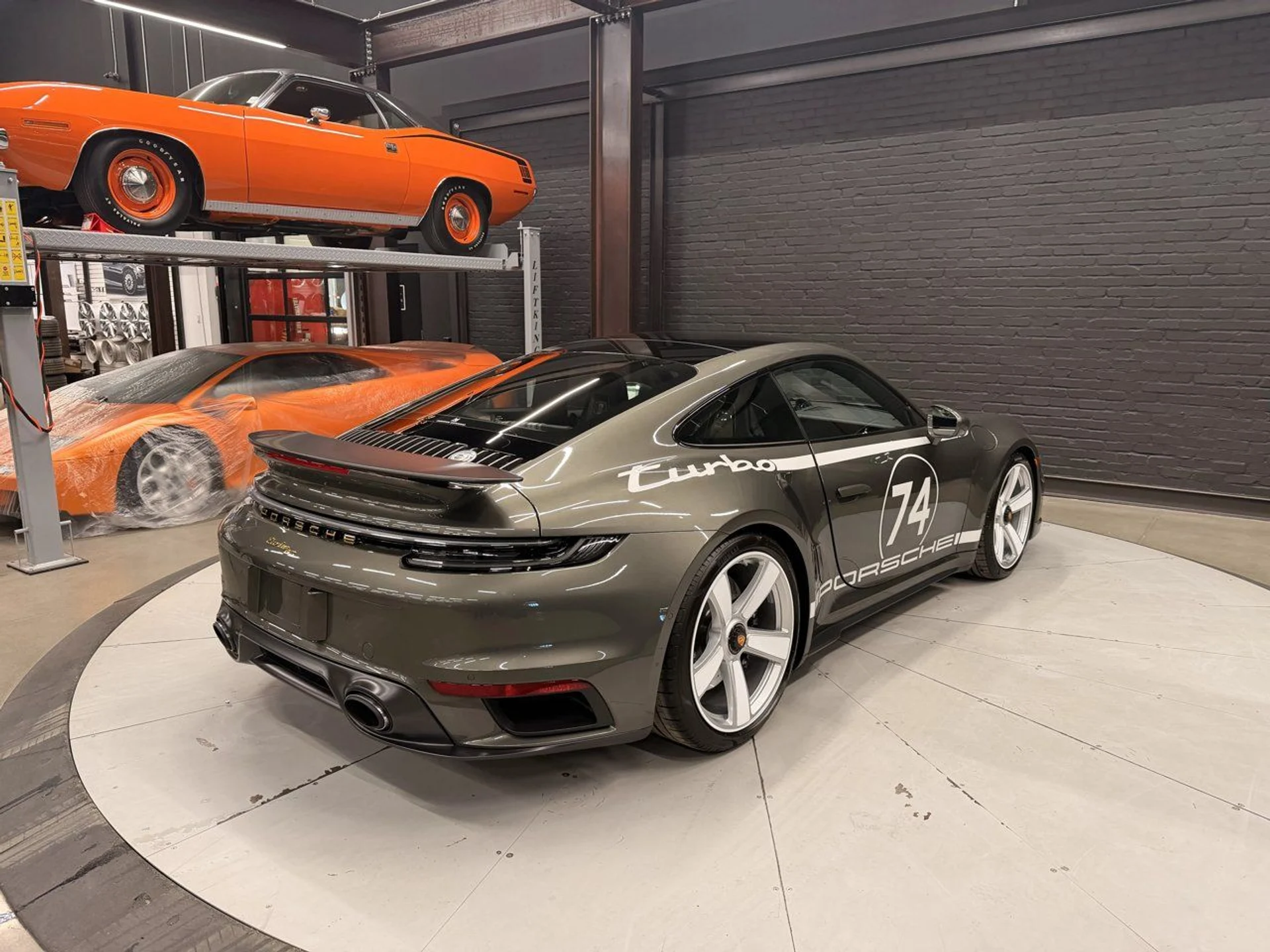 mph002_2813871536_porsche_911_2025_147e7a297b