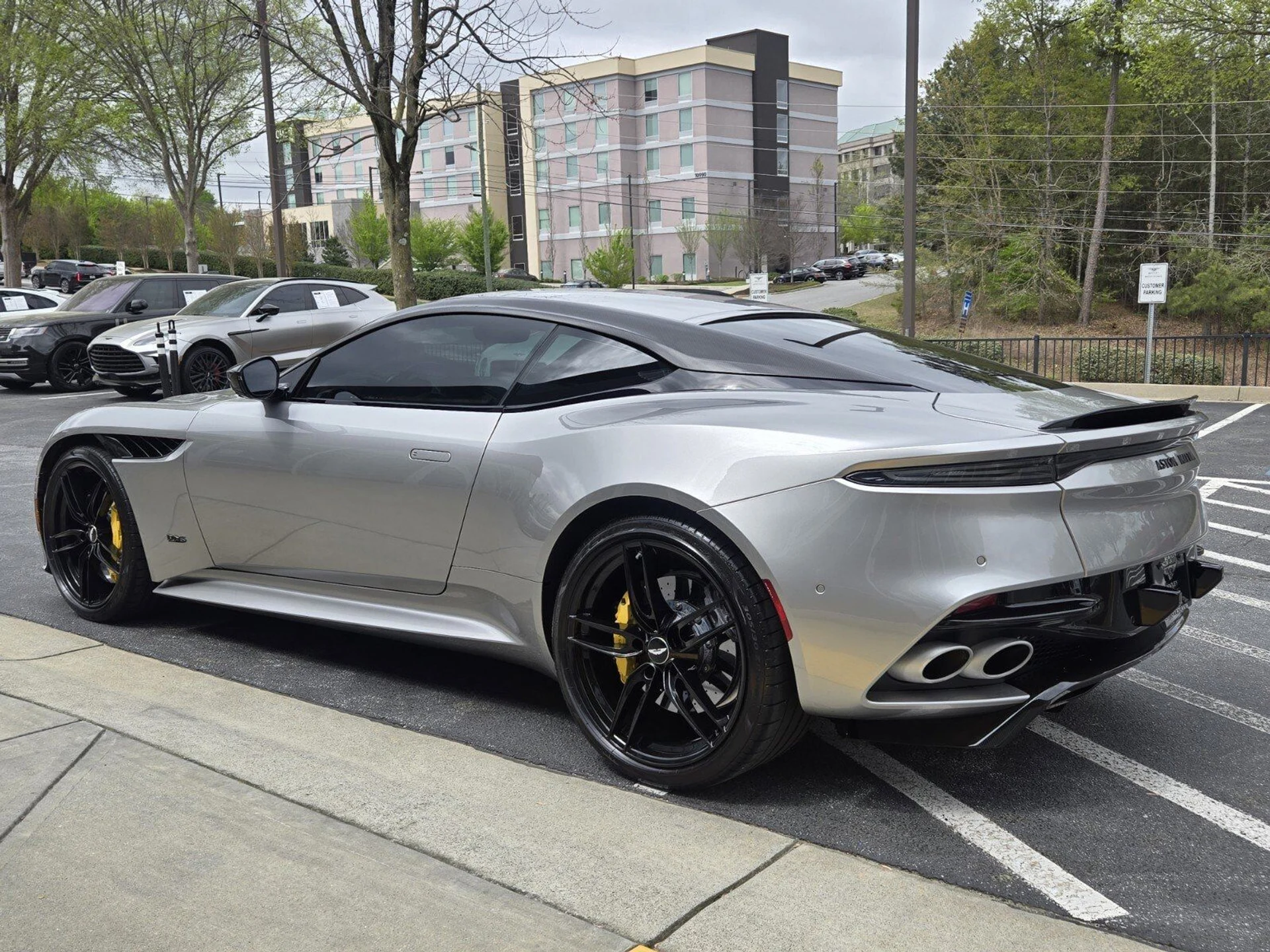 mph002_2826543853_b953c933cba934bdbdfd5649ed8887cex_c2e38aca01