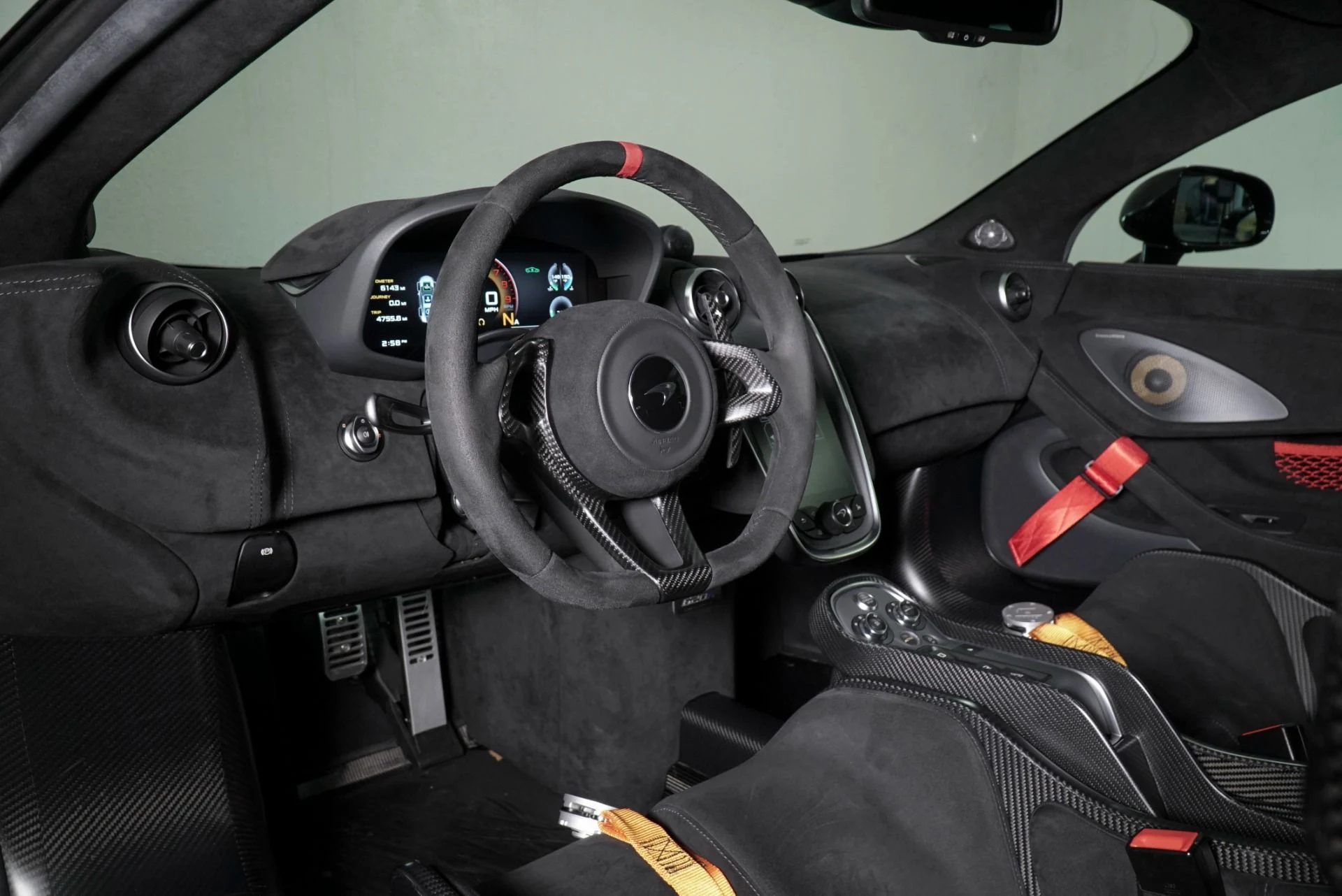 mph002_2839954918_Used_2020_Mc_Laren_620_R_1776144012_c4ebea16c0
