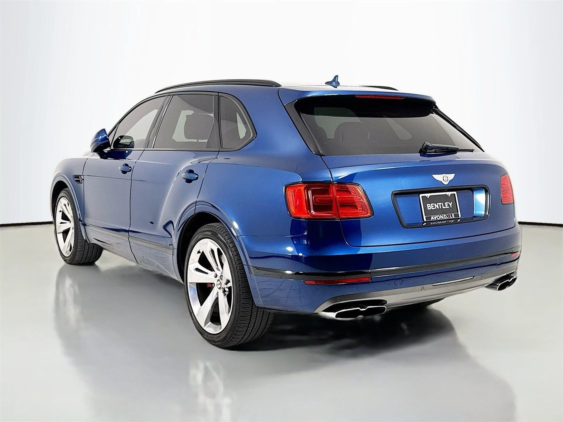 mph002_2843706961_2835cd31881e842be1a77d948e698deax_07a069a9f7