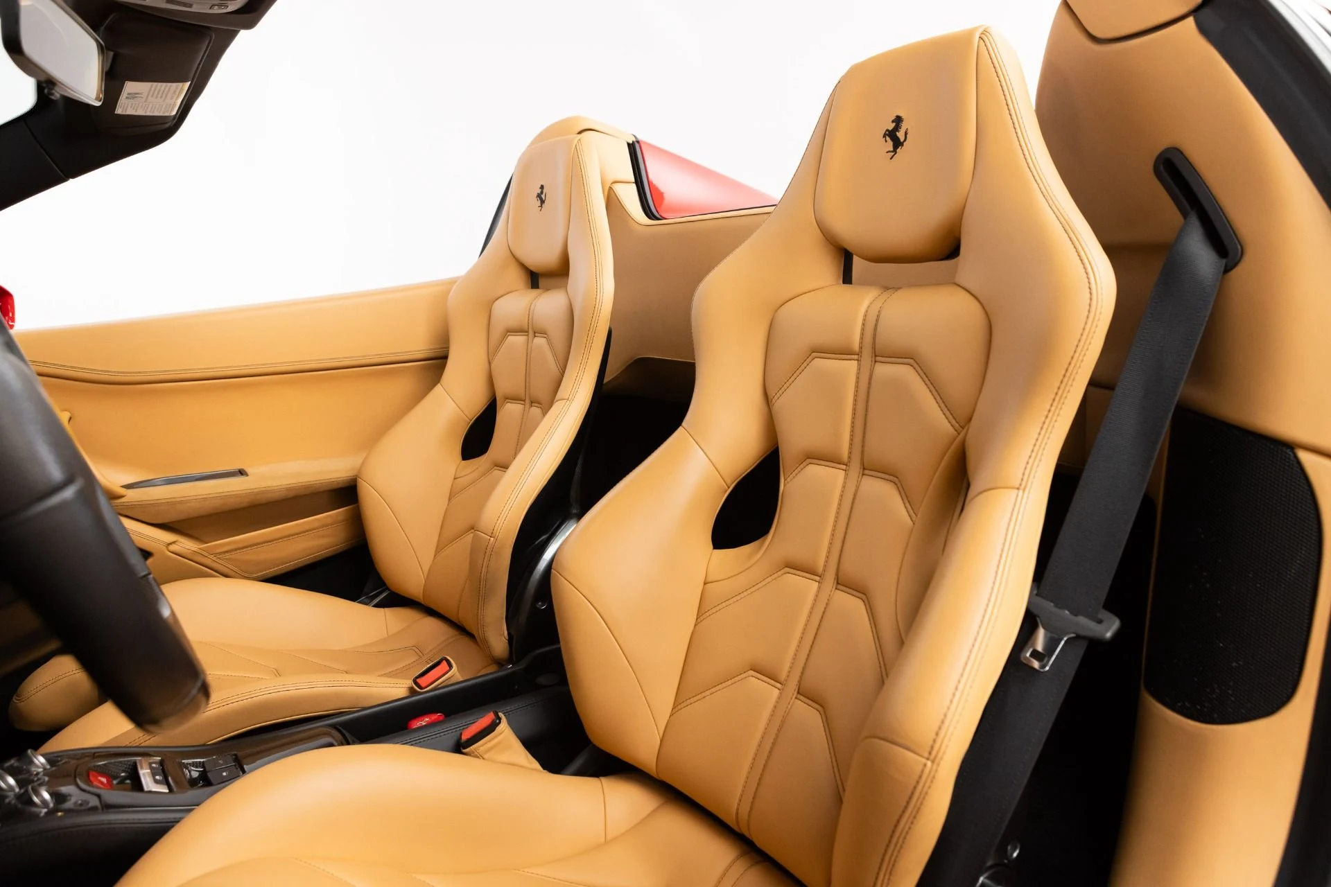 mph002_2849645561_Used_2014_Ferrari_458_Spider_1781623433_bf2bf06daa