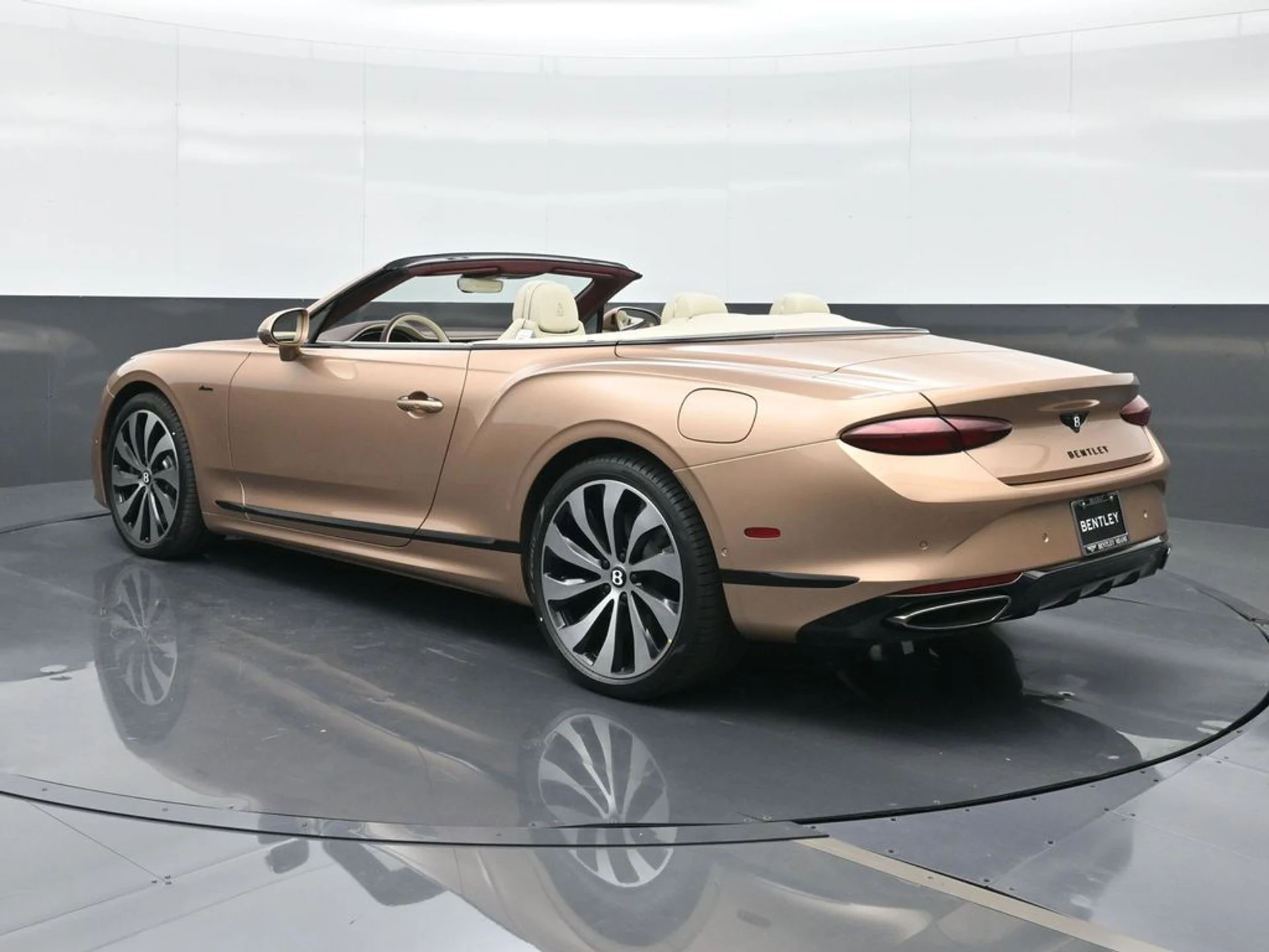 mph002_285018798_14c6ba97edfd06c3c9fed6362865678dx_bd2c2e3116