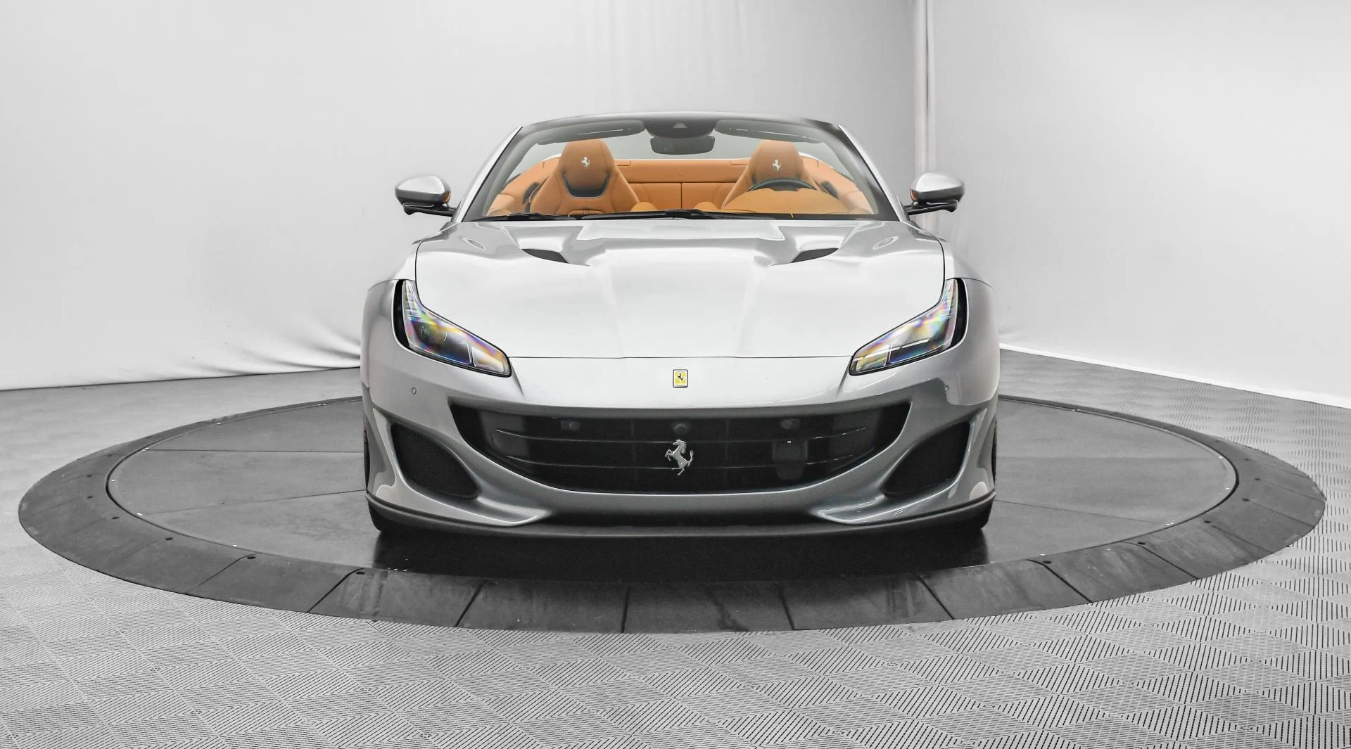mph002_2852586202_Used_2021_Ferrari_Portofino_1754553800_1a4687373e