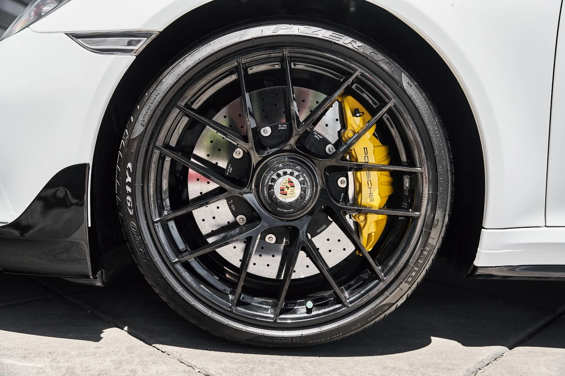 mph002_2858381761_Used_2019_Porsche_911_Turbo_S_1781225387_8553930021