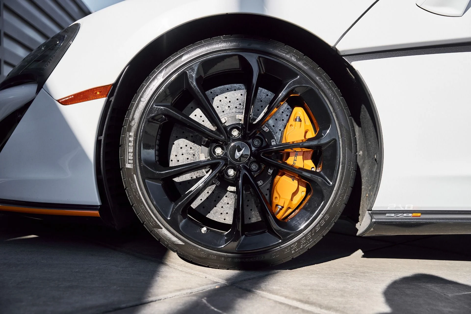 mph002_2866602155_Used_2020_Mc_Laren_570_S_1768499737_2134146d0b