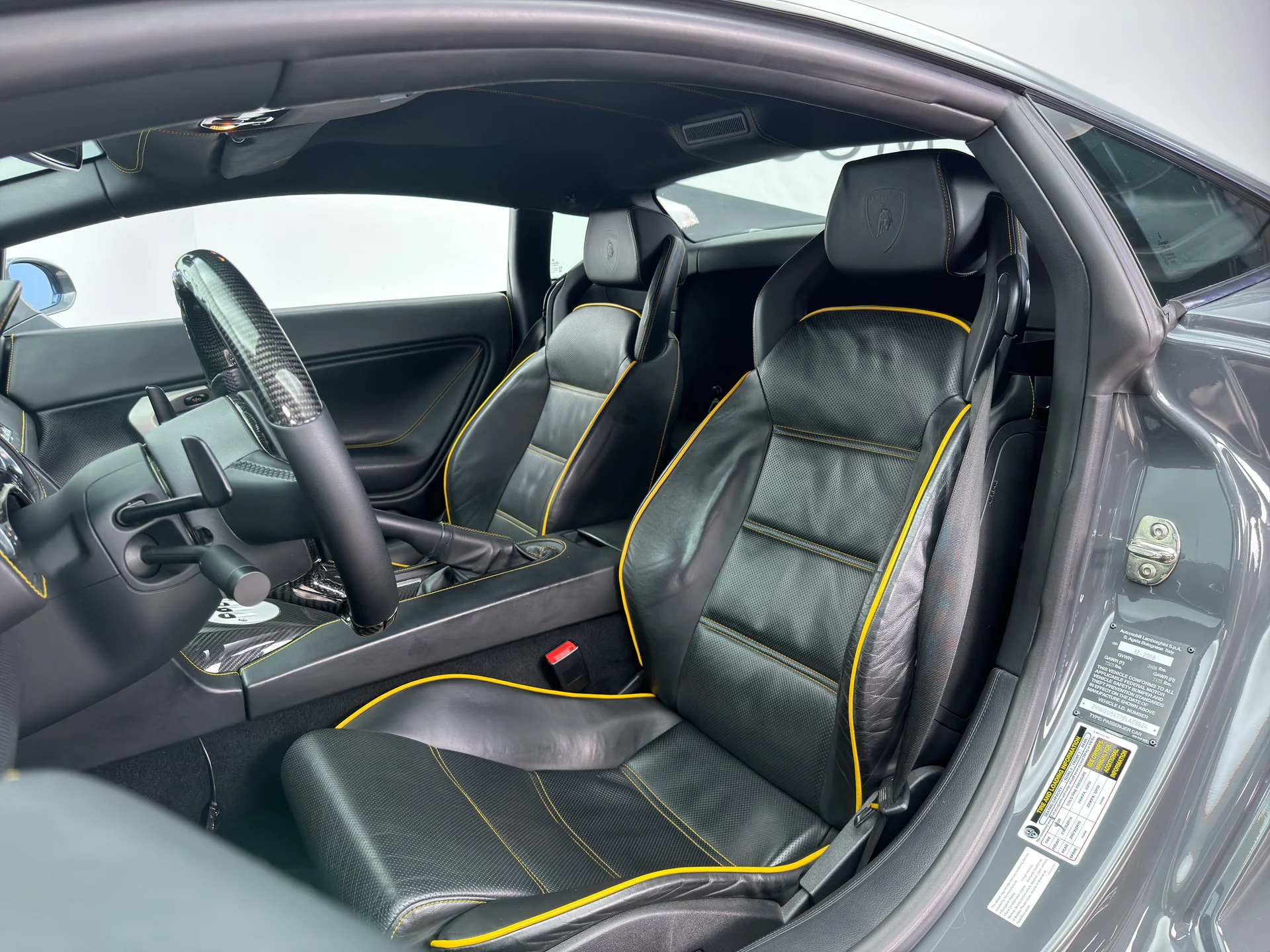 mph002_2869519442_CC_3848_interior_002_8889dde0cd