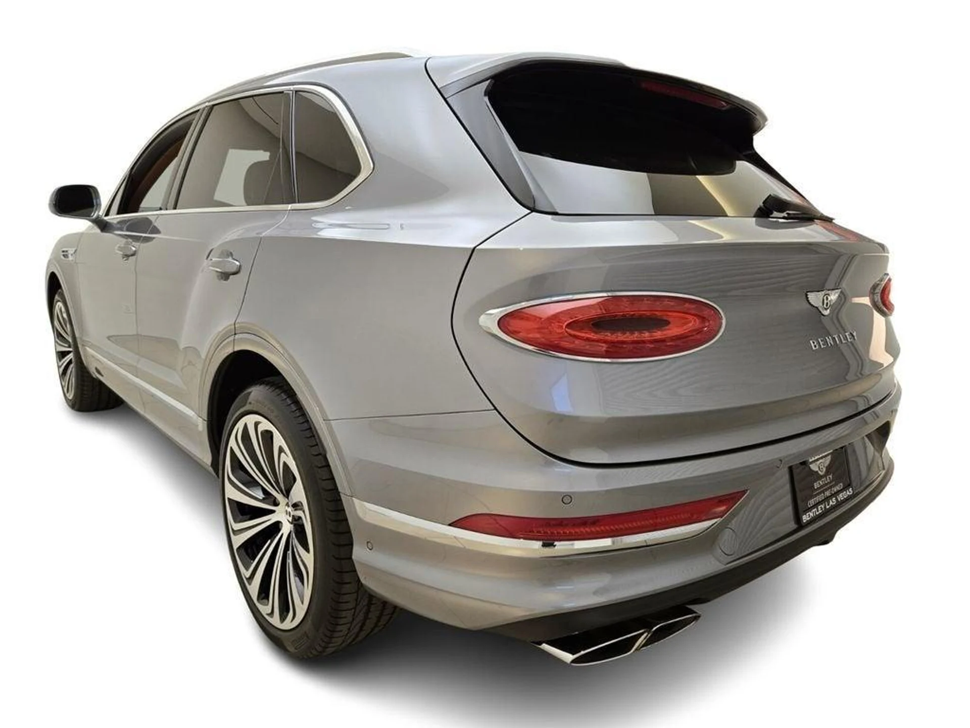 mph002_2872918015_Used_2022_Bentley_Bentayga_V8_1771611490_2f8c777850