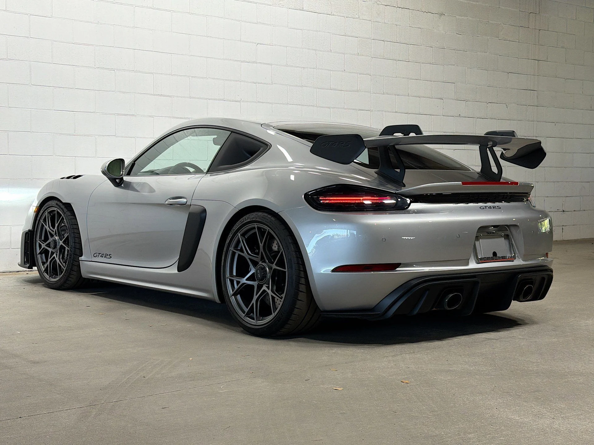 mph002_2877724689_a4a392a508c98498390856734ba4f079_92d7a41ab6