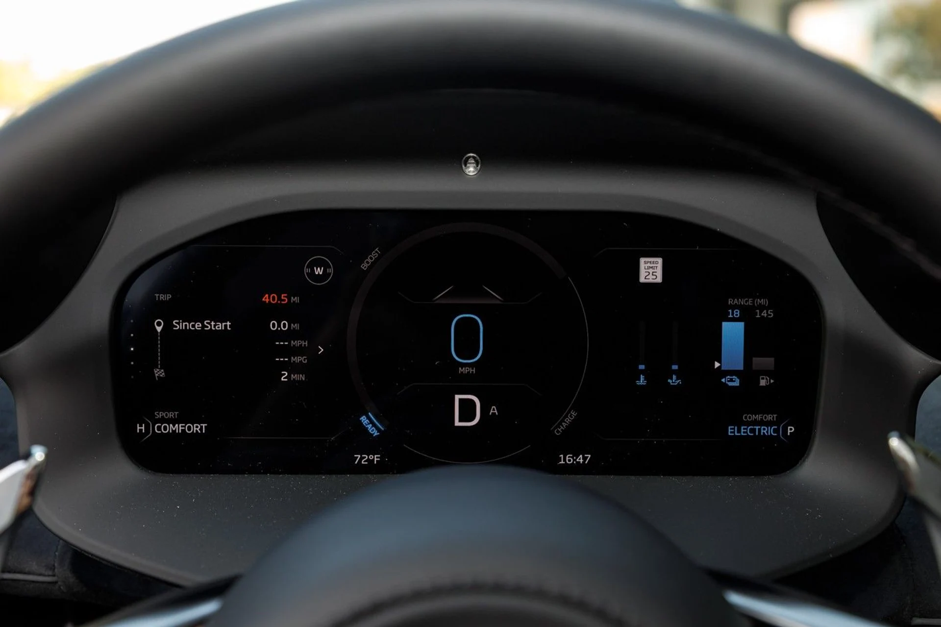 mph002_2878306944_647_p3_l_1385687c3b