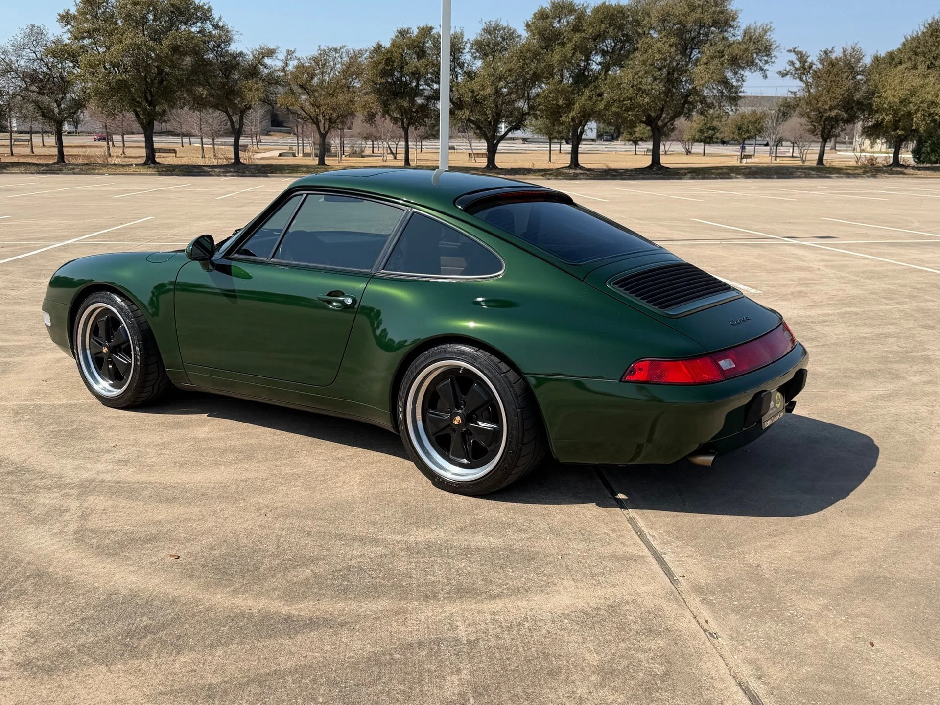 mph002_2880785389_0bcc94db3922f1aa72ac4c95f02aaa00x_268b4f35ff