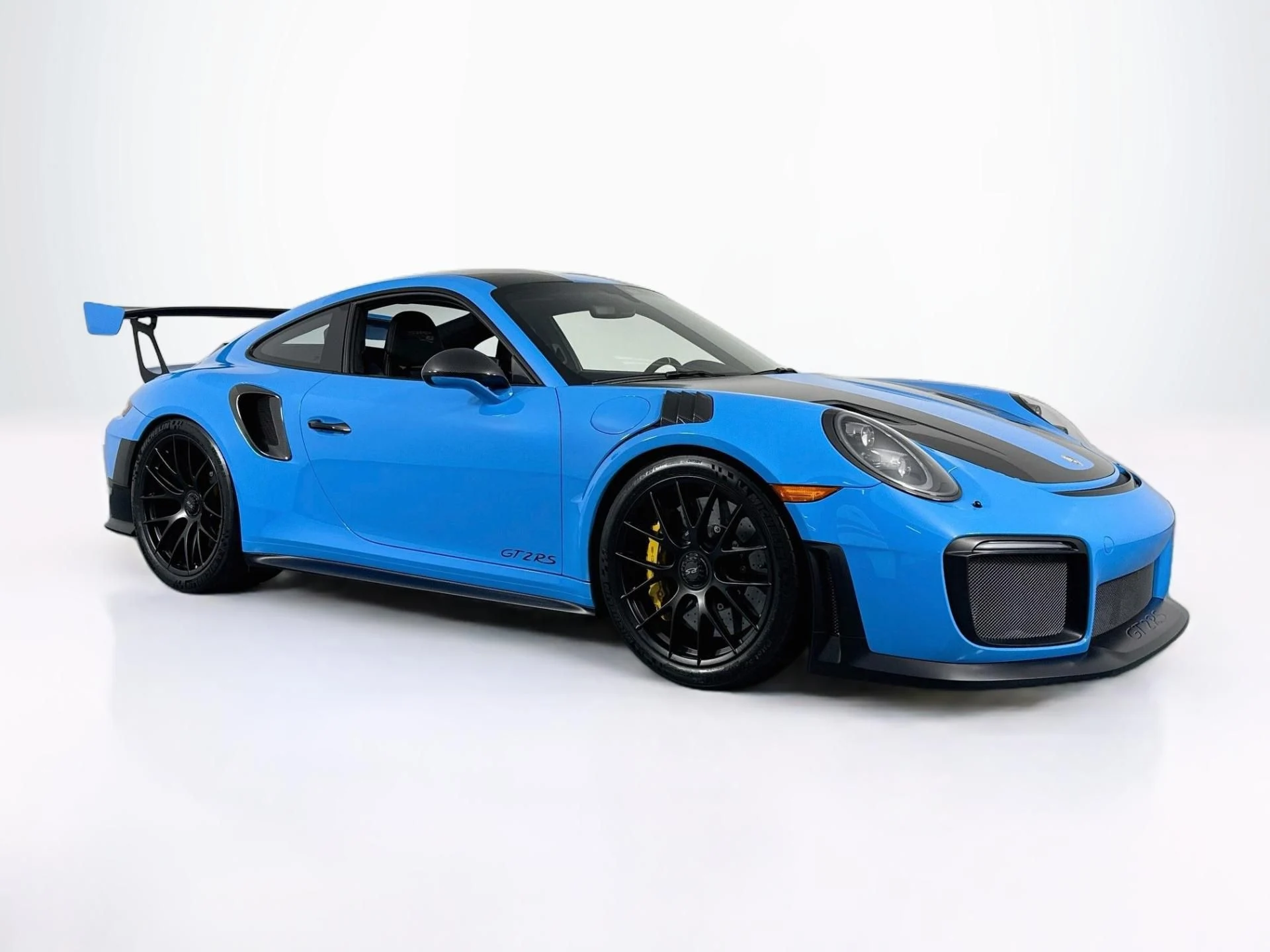 mph002_2887233034_Used_2019_Porsche_911_GT_2_RS_1785958176_43aaa961cf