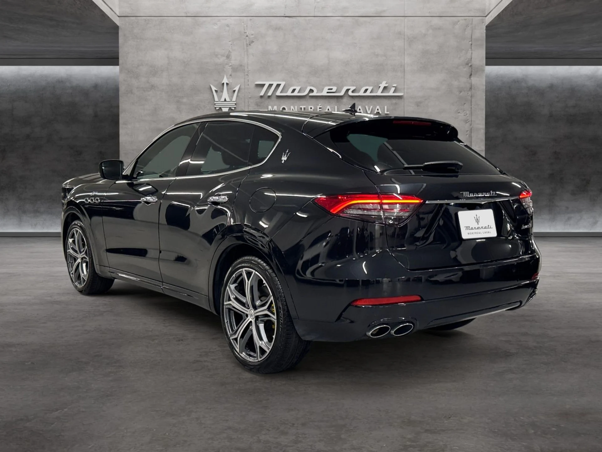 mph002_2893331329_bce80294_3810_4bd4_b0bb_e854d37bc32c_f90b5dd043