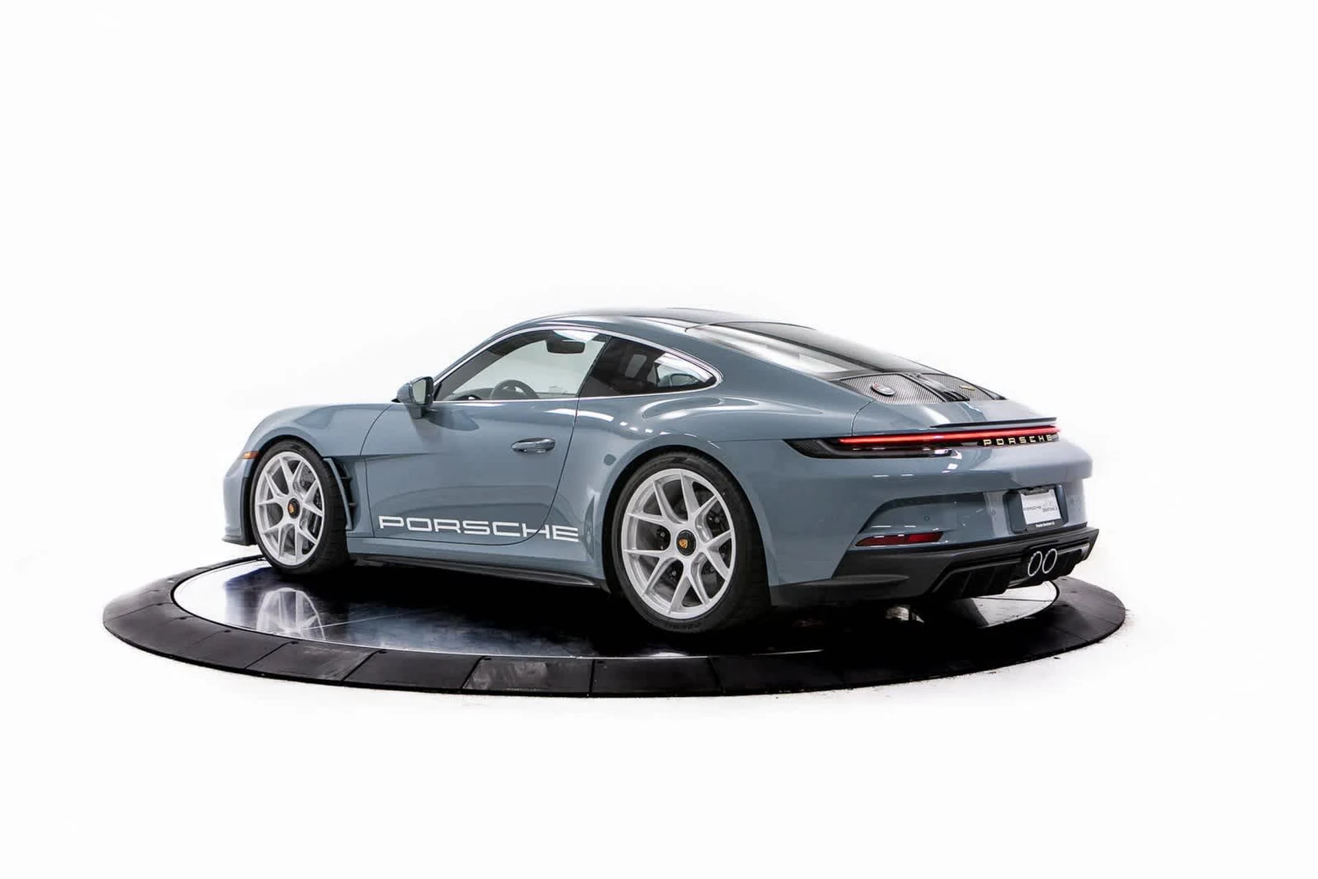 mph002_2894686953_ab9d889348001179449a3bfb71377fa1x_acab5b5c8a